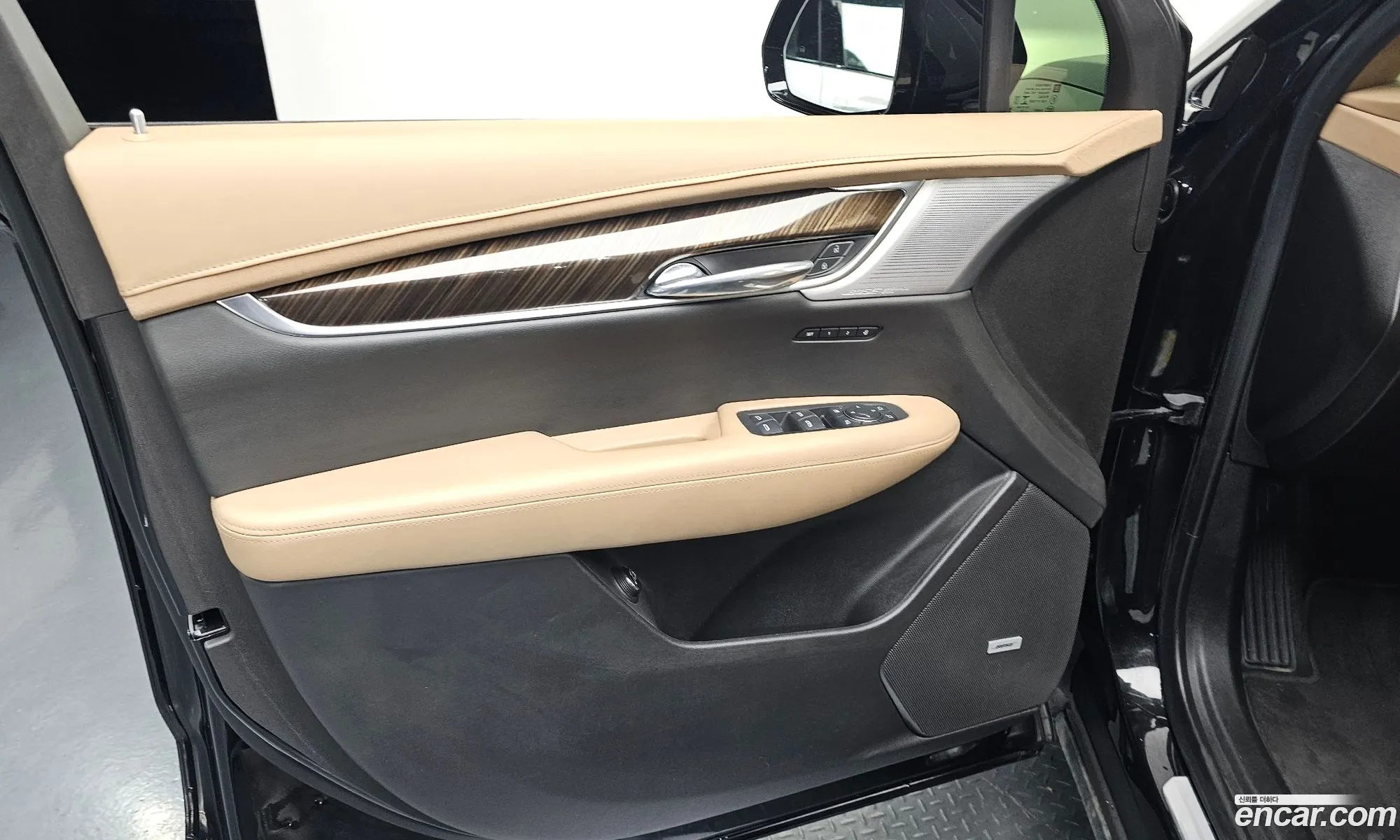 Cadillac XT6 2022 — 17