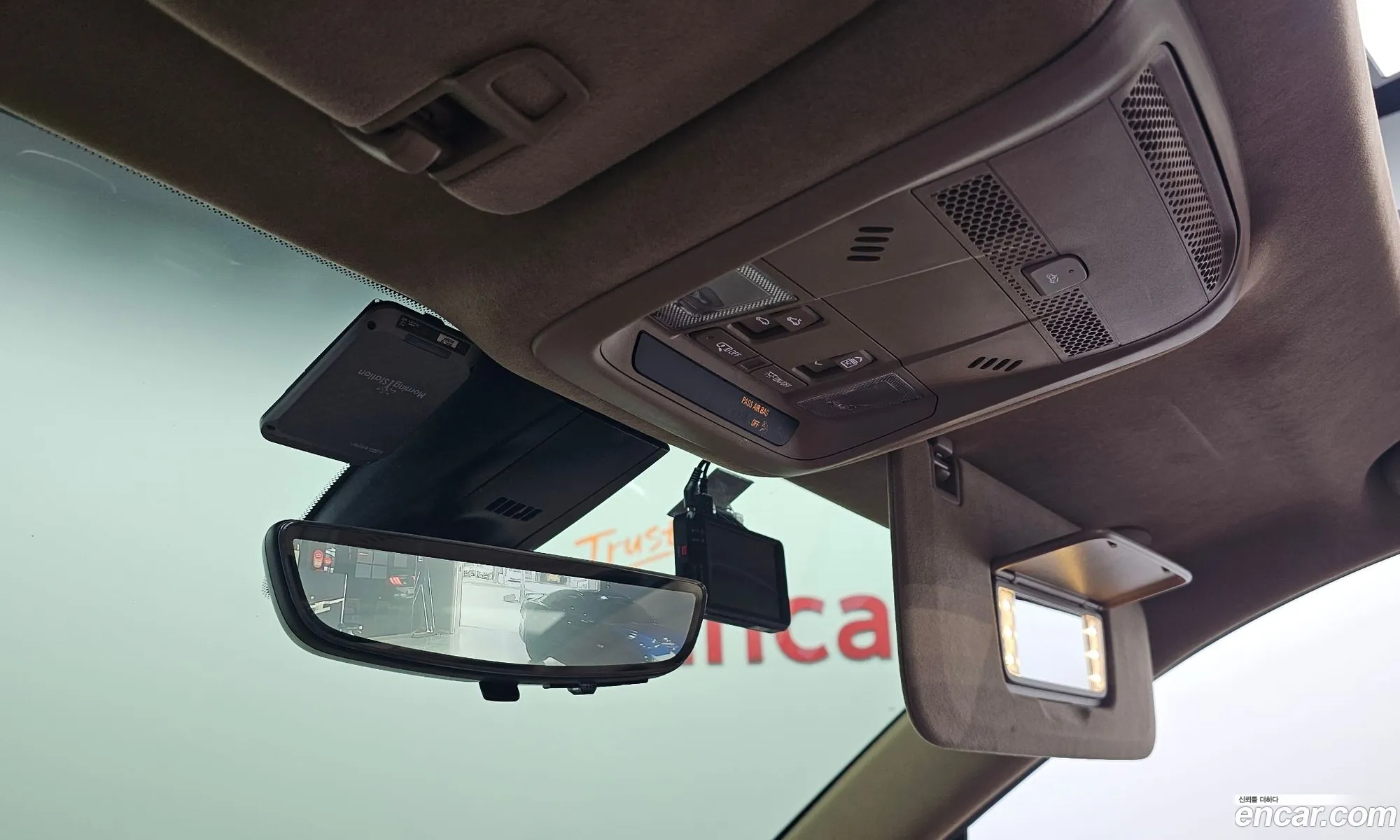 Cadillac XT6 2022 — 21