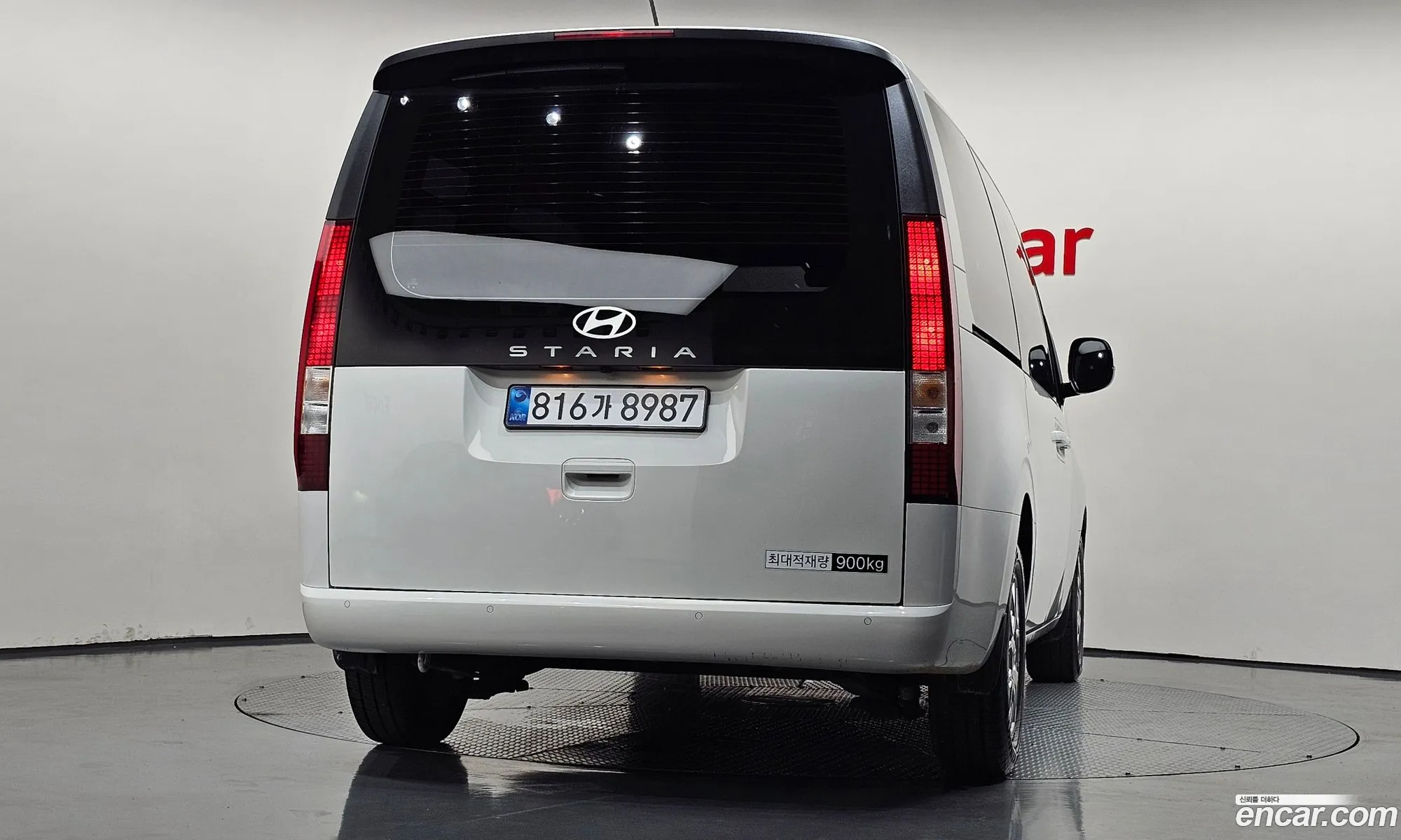 Hyundai Staria 2025 KMFYDX7ABSU015989 — 3
