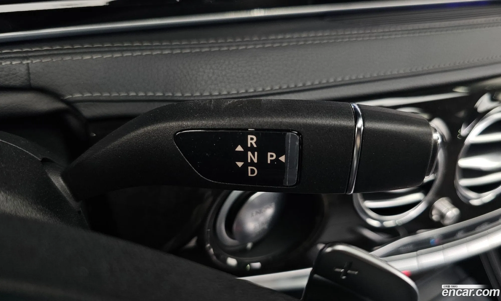 Mercedes-Benz S-Class W222 2015 WDDUG6FB9FA142722 — 17