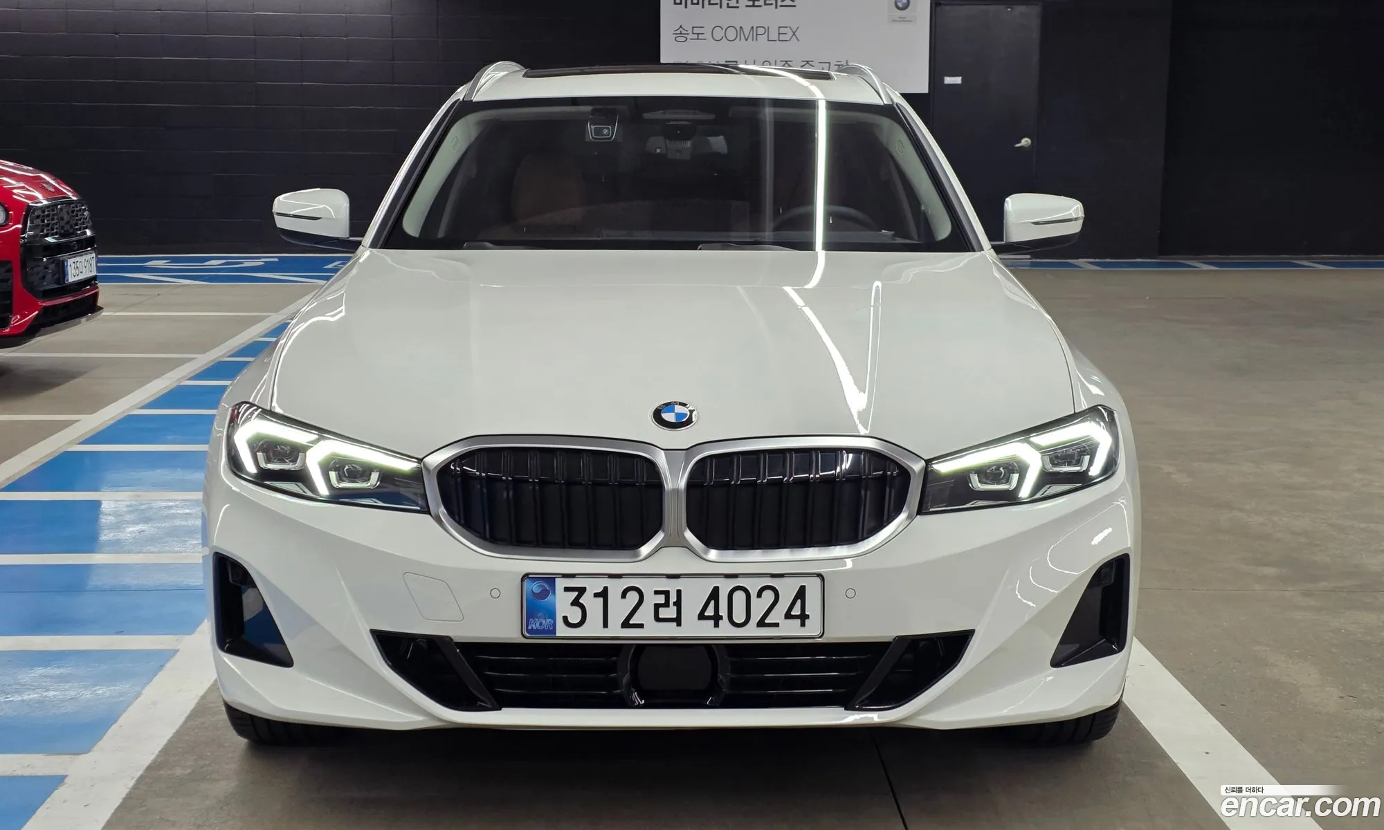 BMW 3 Series 2025 — 9