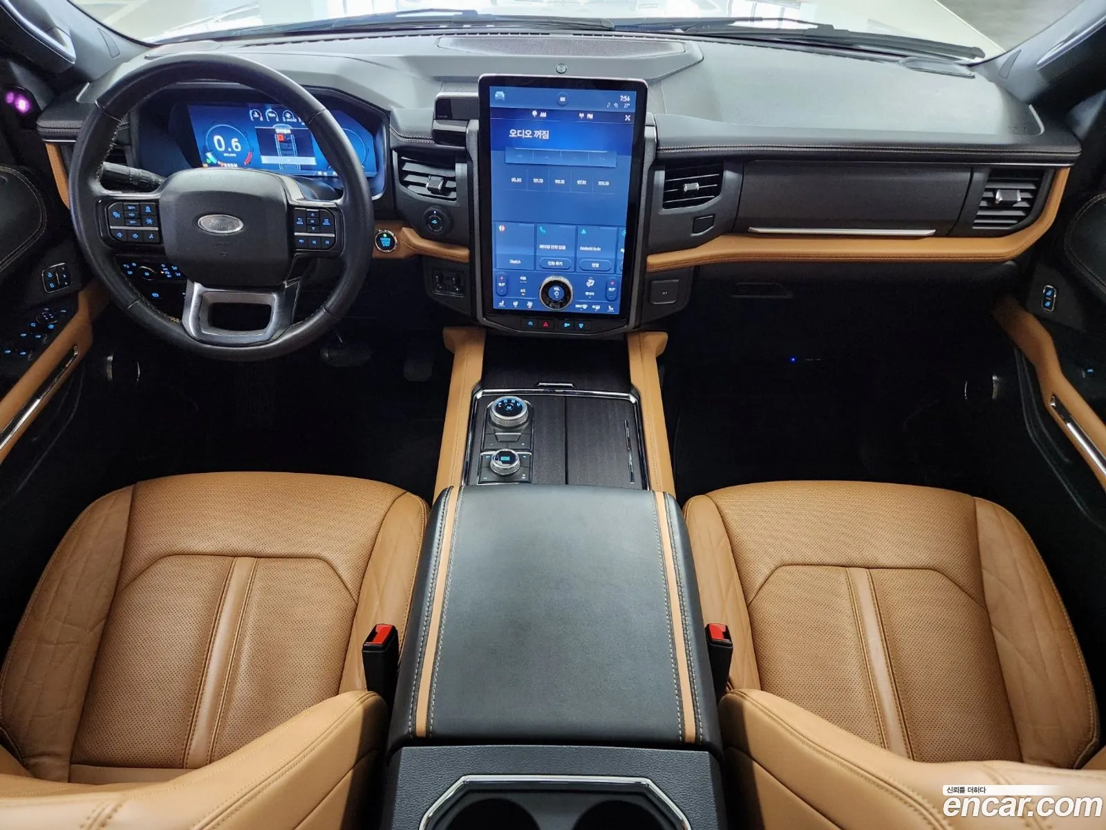 Ford Expedition 2023 — 10