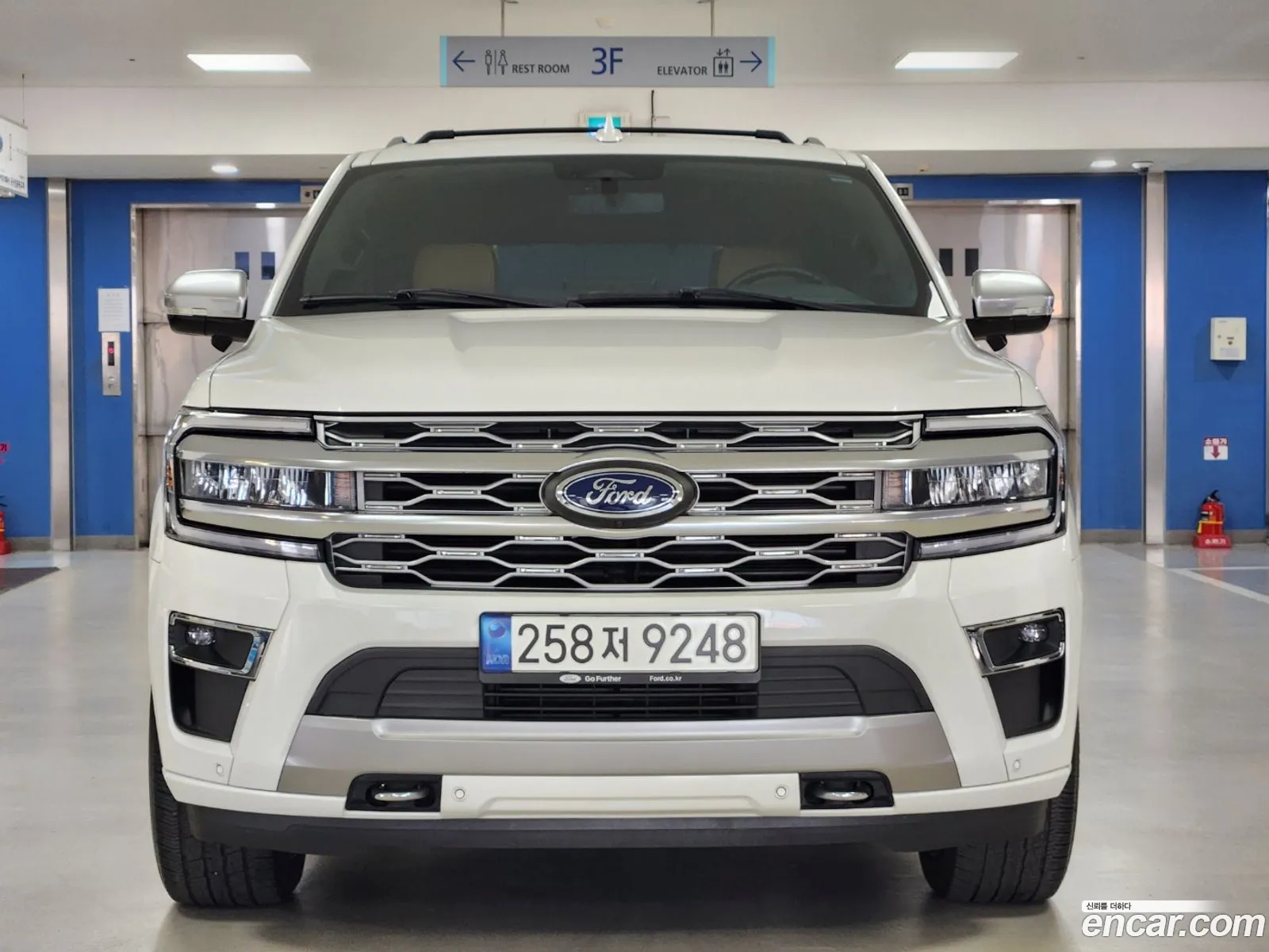 Ford Expedition 2023 — 14