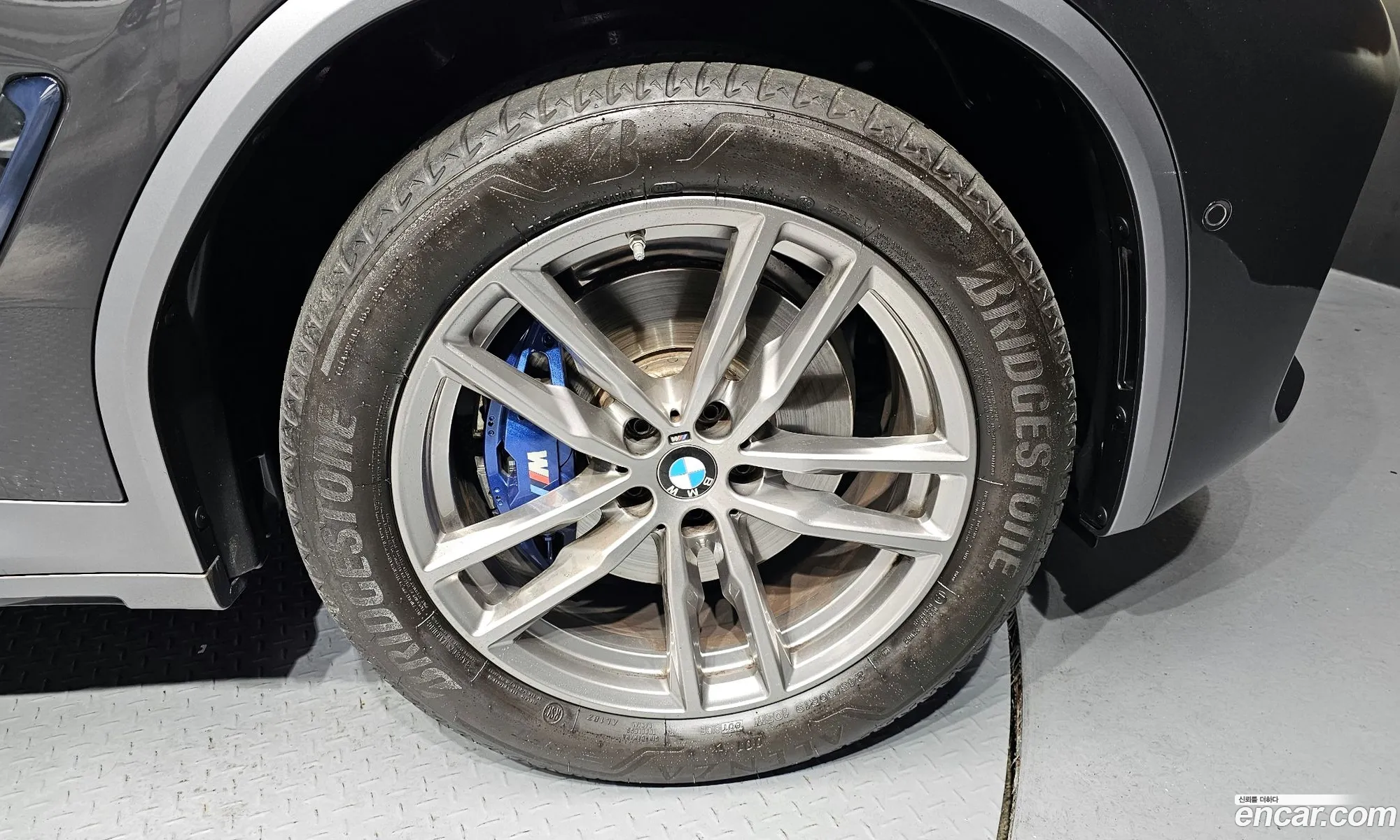 BMW X4 2021 WBA2V9107M9G75911 — 32