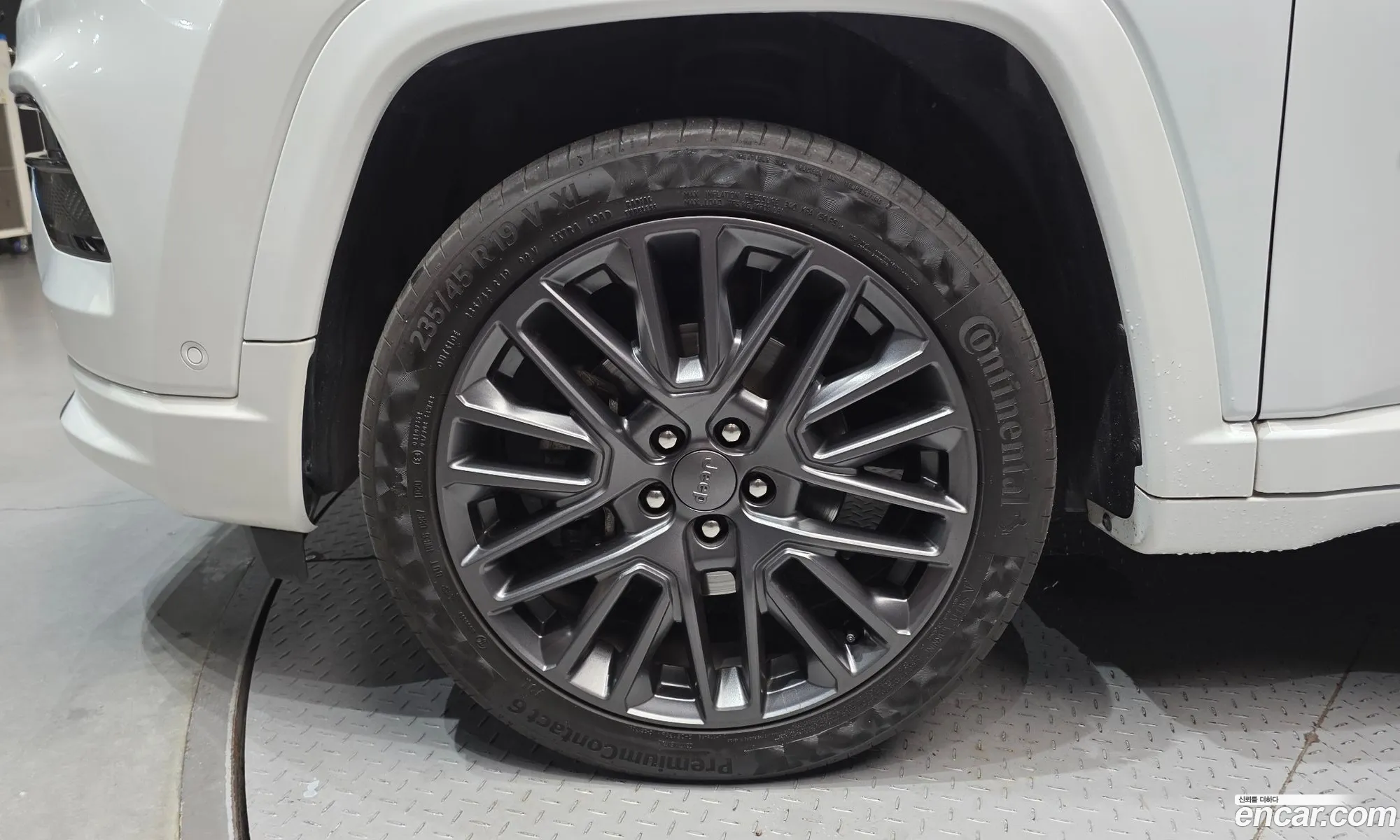 Jeep Compass 2022 3C4NJDEB9NT173997 — 18