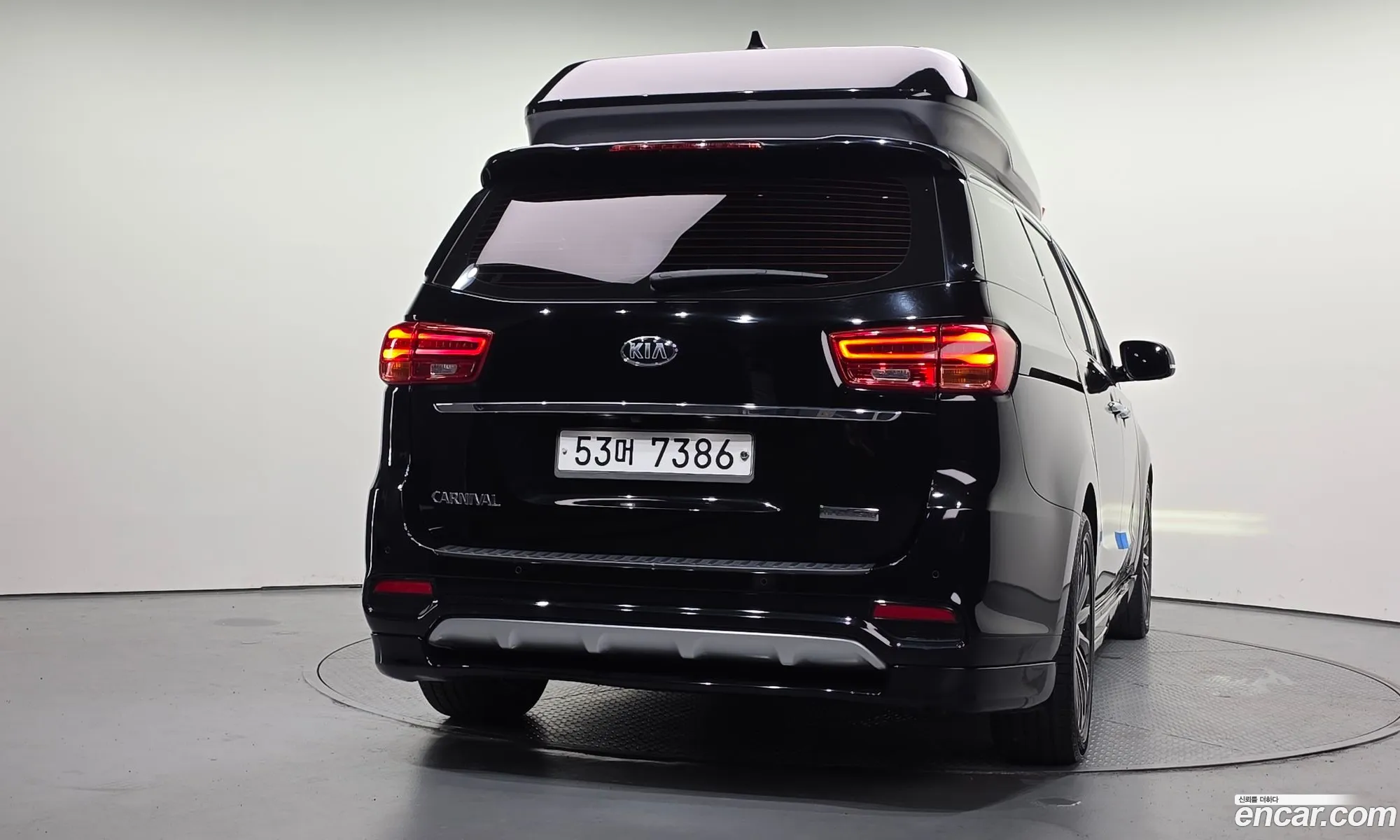 Kia Carnival 2018 — 3