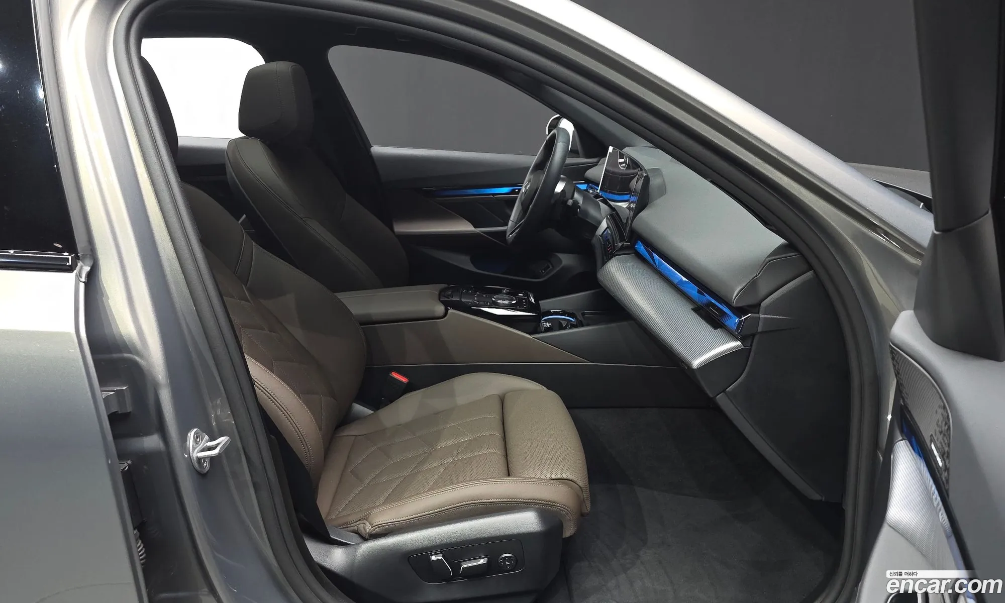 BMW 5 Series 2025 WBA41FL0XTCV91869 — 14