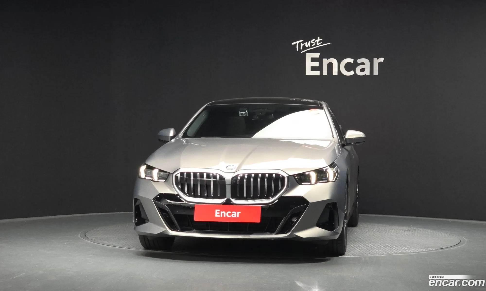 BMW 5 Series 2025 WBA41FL0XTCV91869 — 2