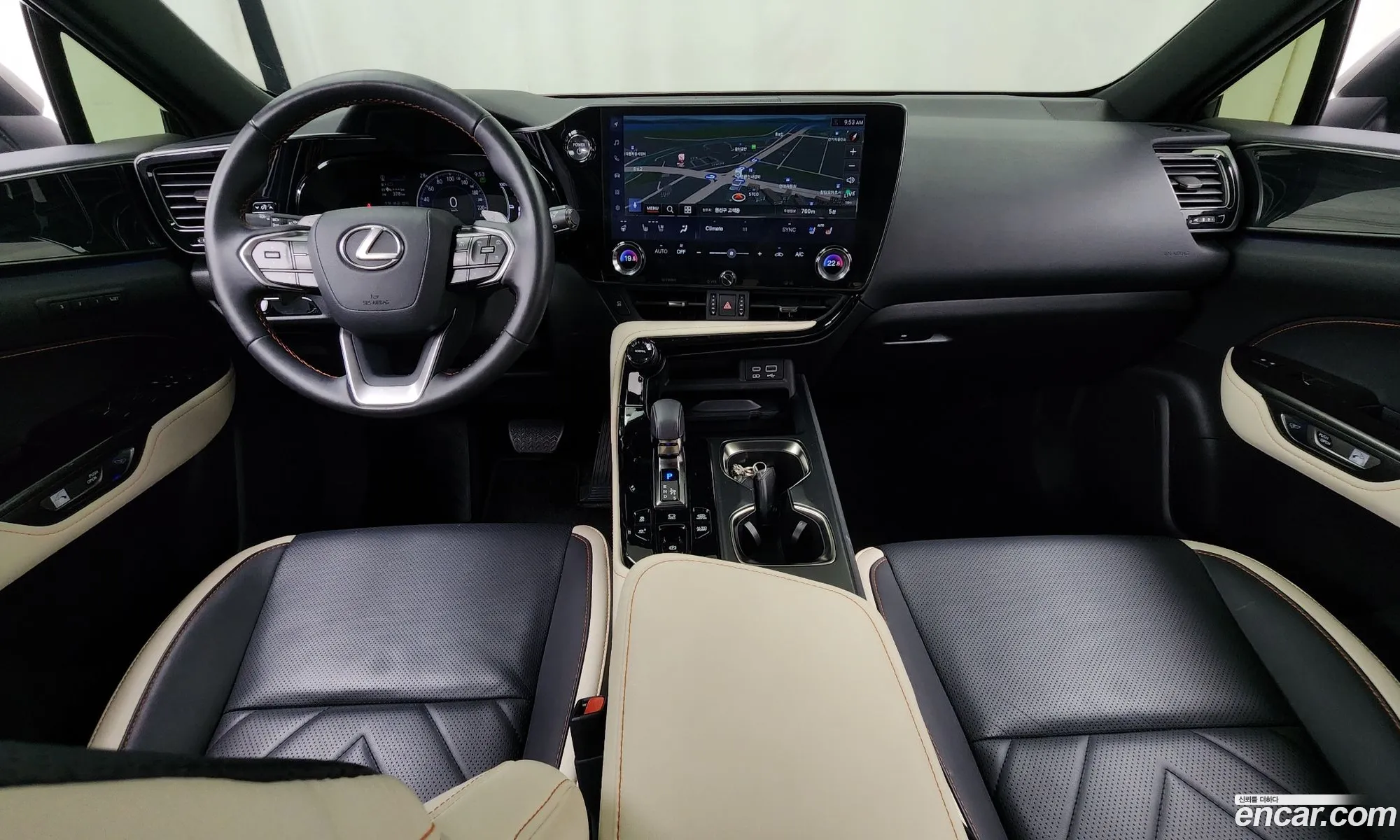 Lexus NX450h+ 2023 — 2