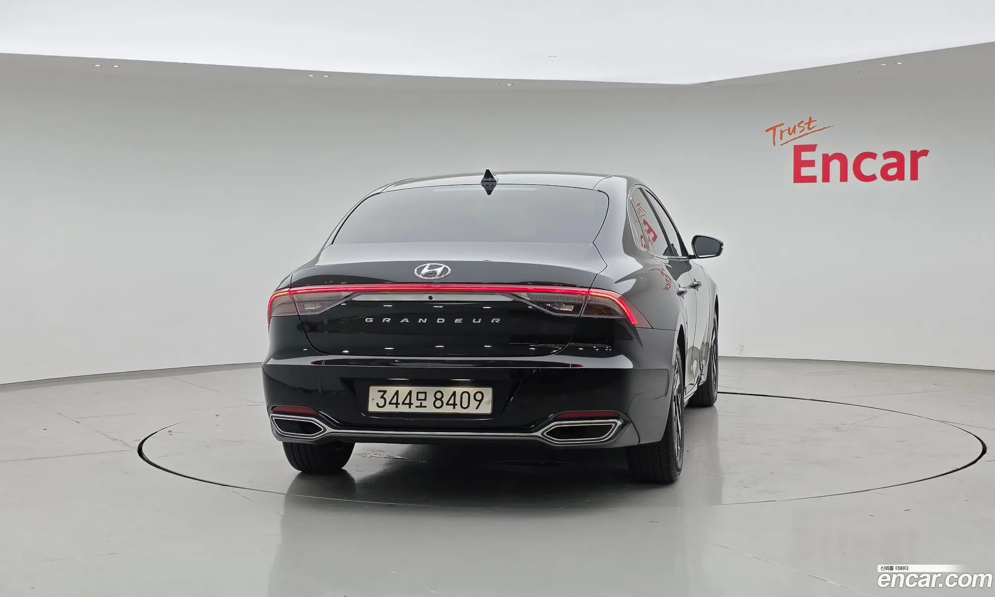 Hyundai Grandeur IG Hybrid 2020 — 3