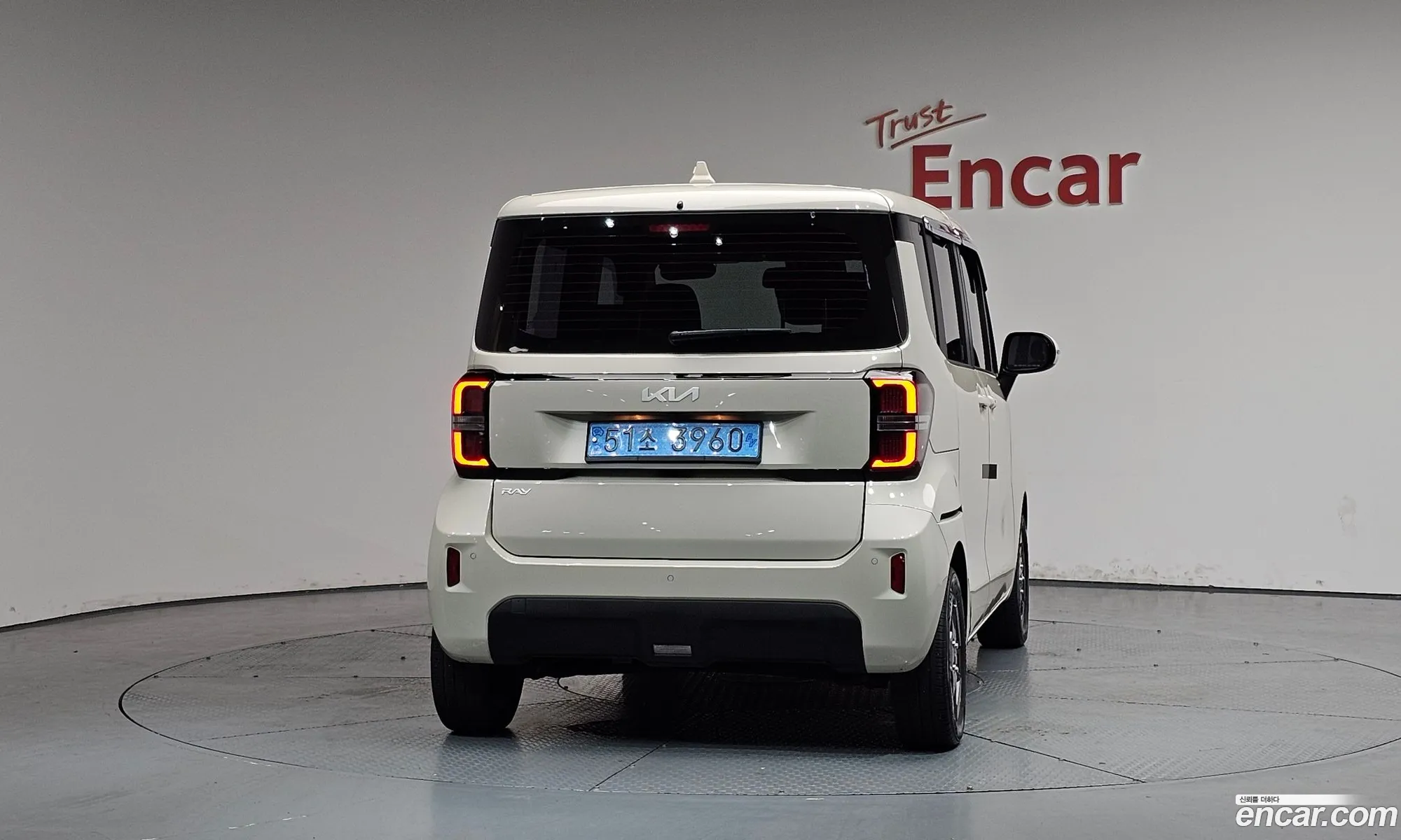 Kia Kia Ray EV 2023 KNACG81AFRT002067 — 3