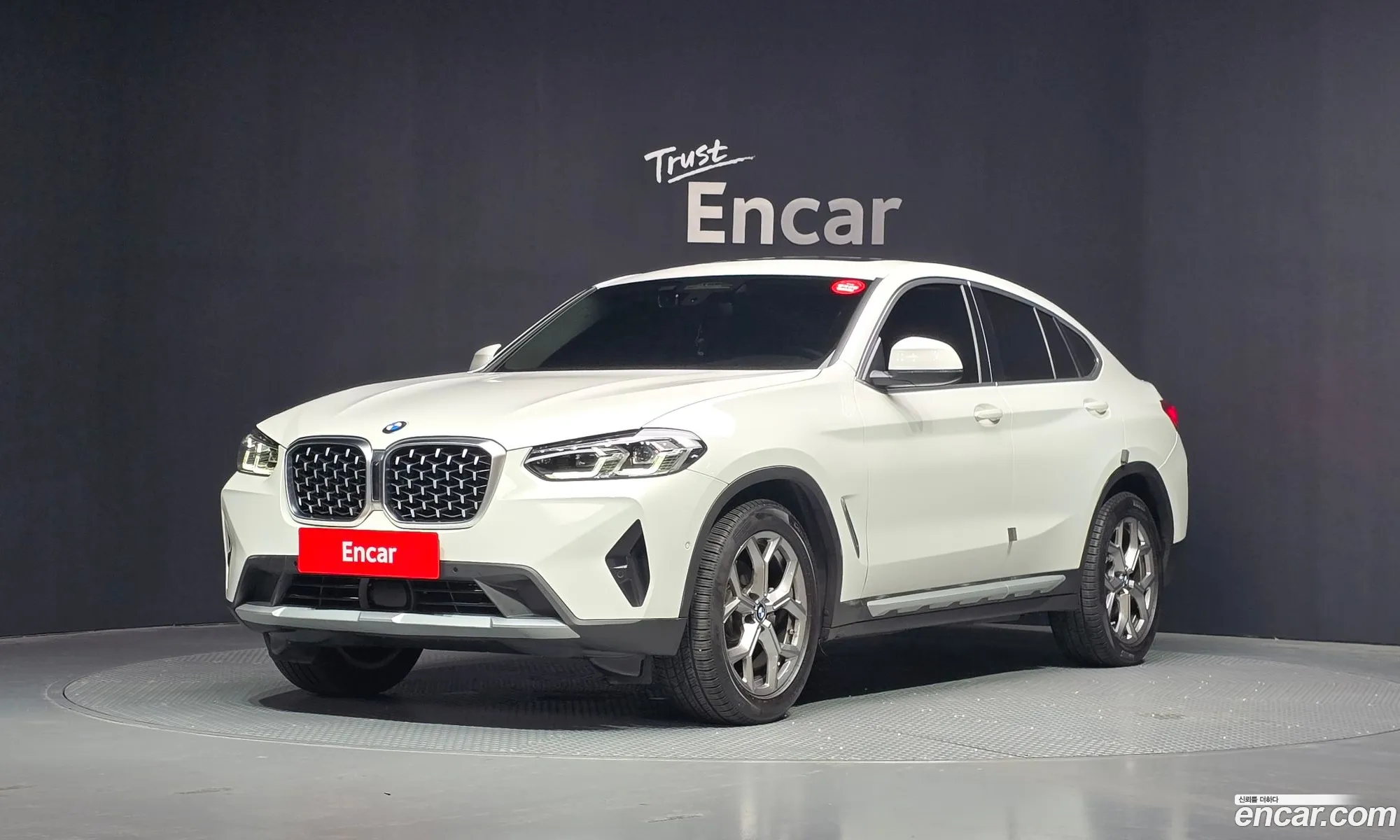 BMW X4 2022 WBA21DT00N9L32237 — 17