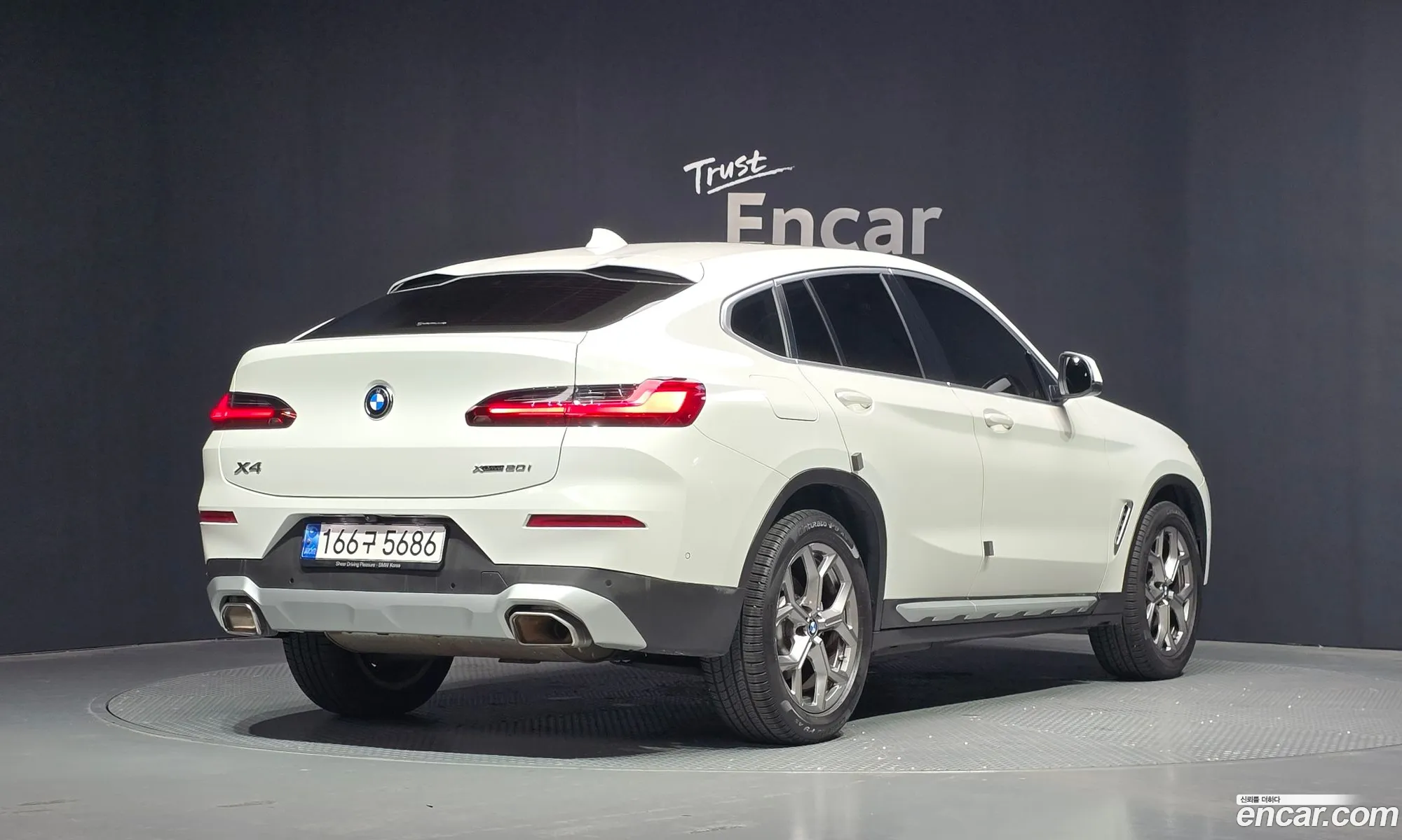 BMW X4 2022 WBA21DT00N9L32237 — 28