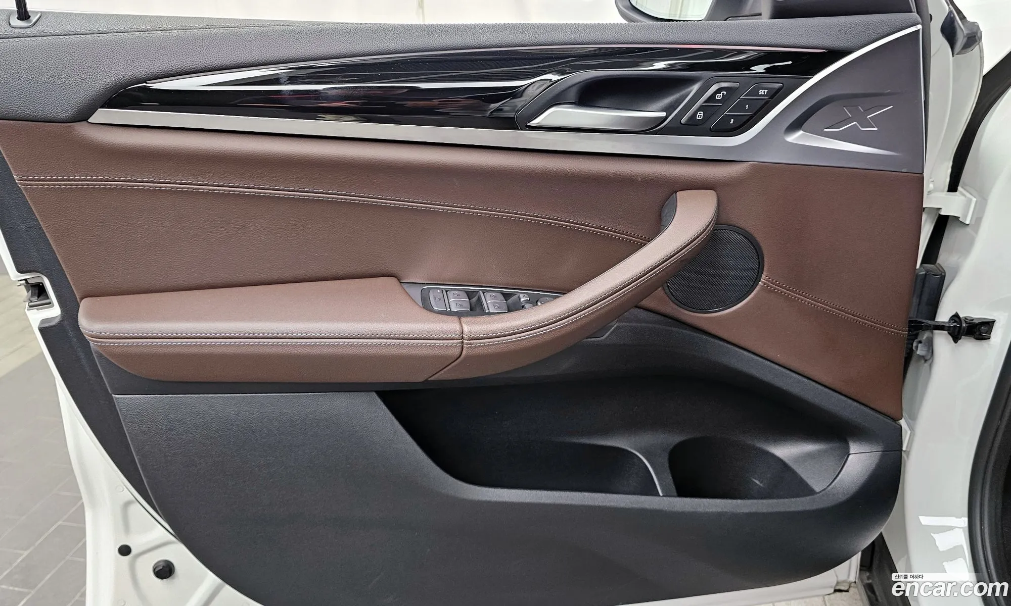 BMW X4 2022 WBA21DT00N9L32237 — 32