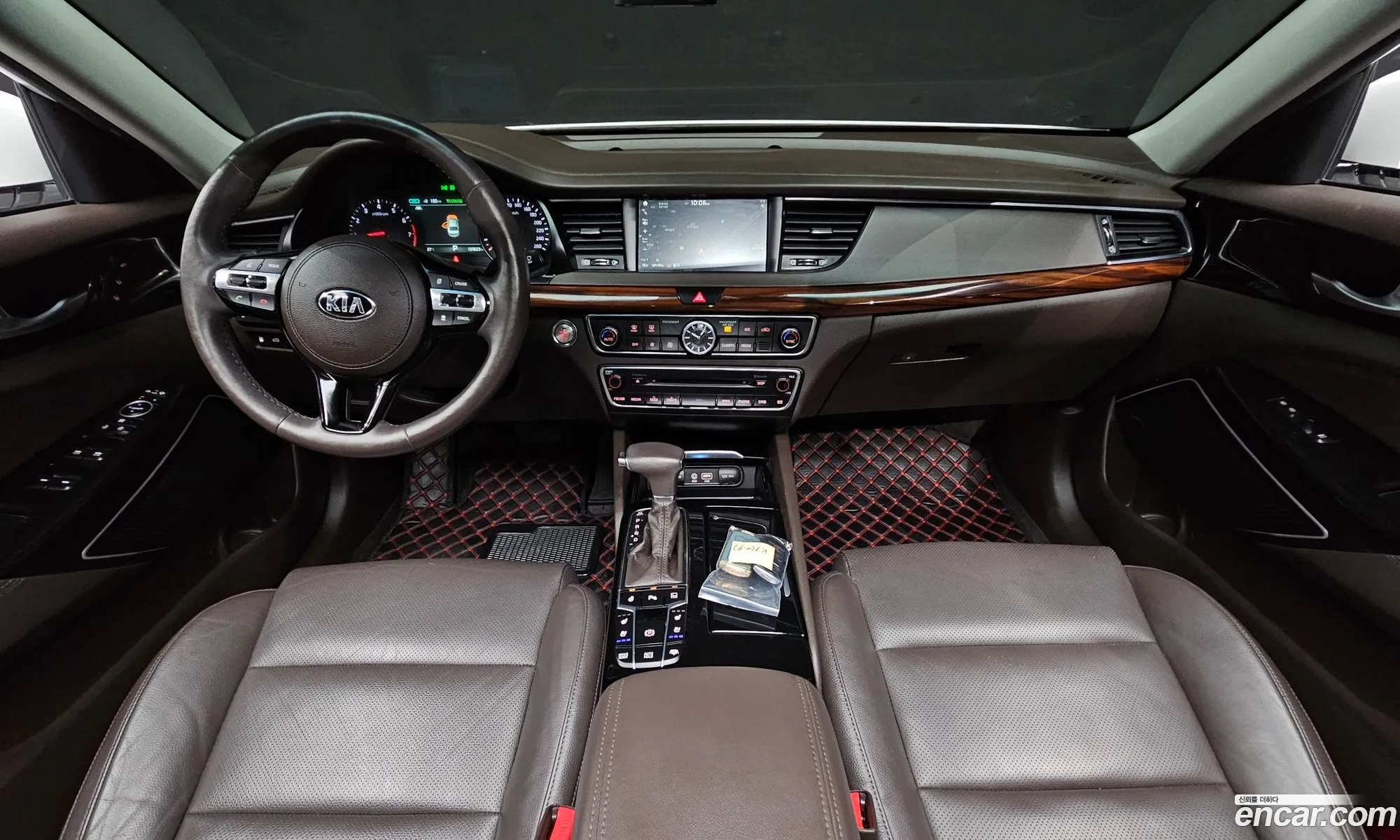 Kia K7 2016 KNALB415BGA018713 — 4