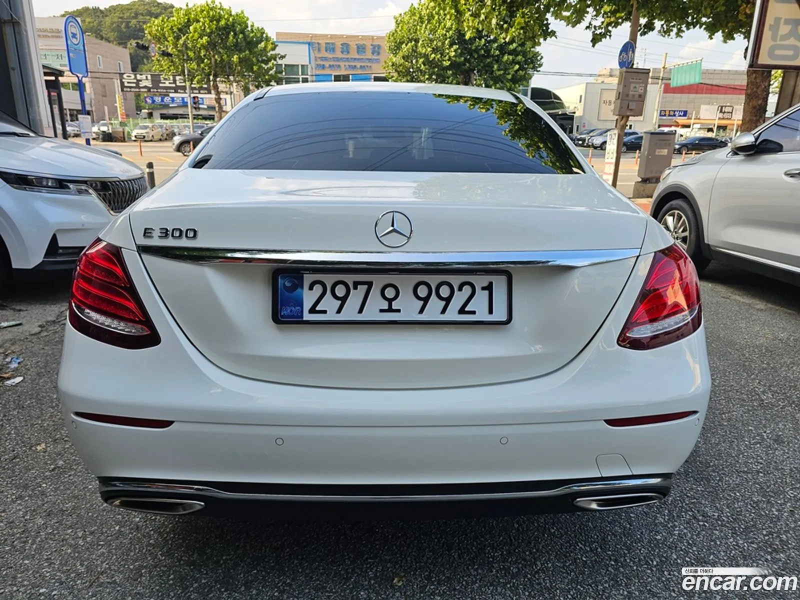 Mercedes-Benz E-Class W213 2019 — 18
