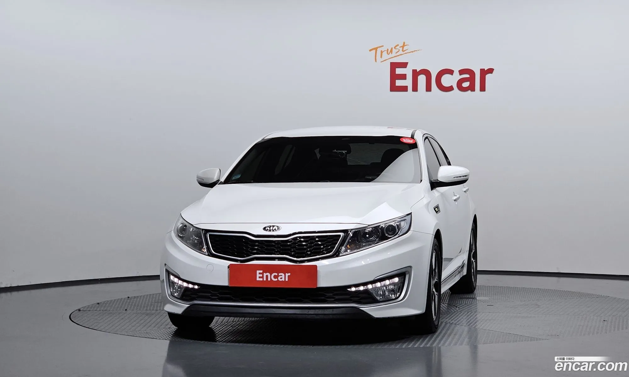 Kia K5 Hybrid 2013 — 3