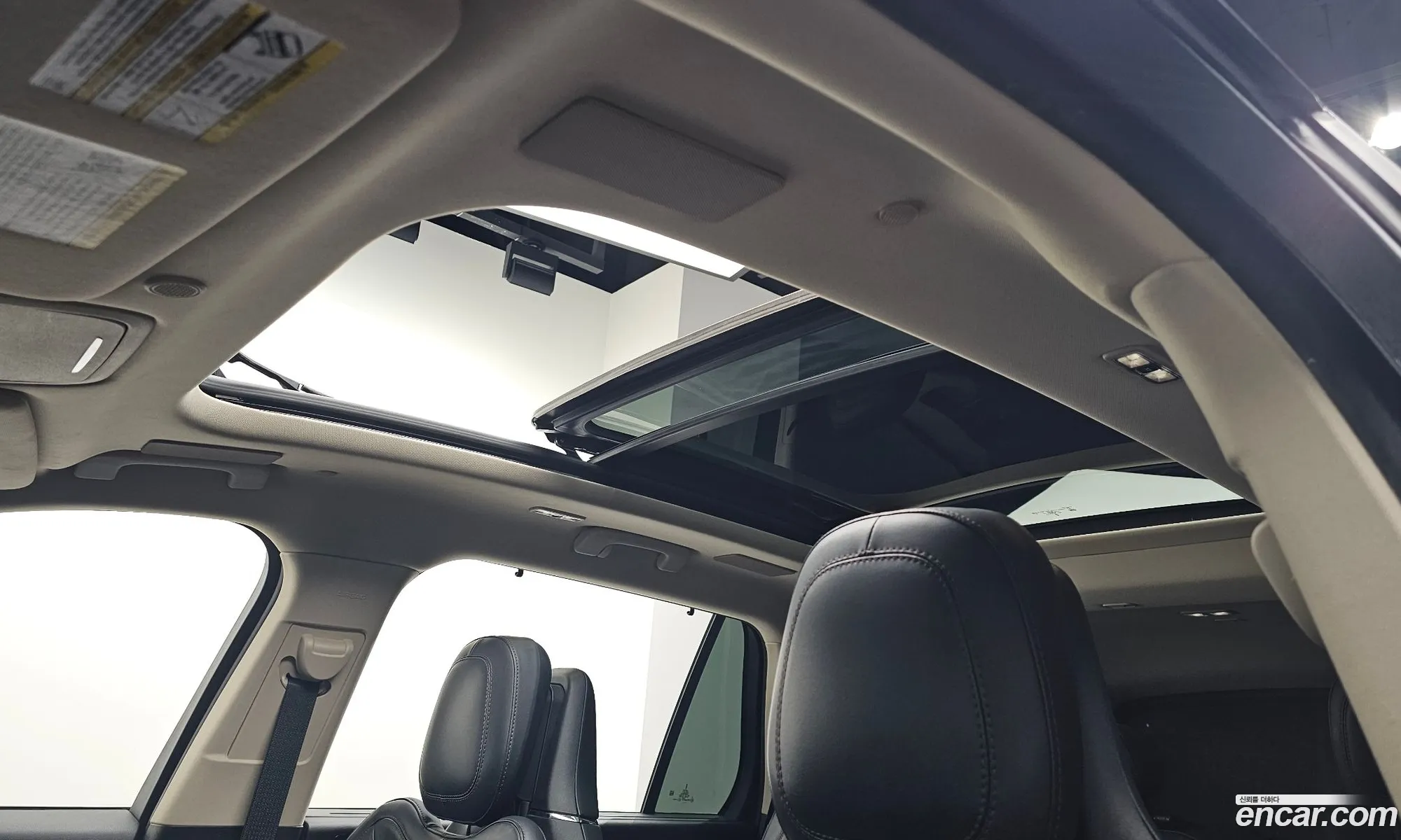 Lincoln Aviator 2021 — 17