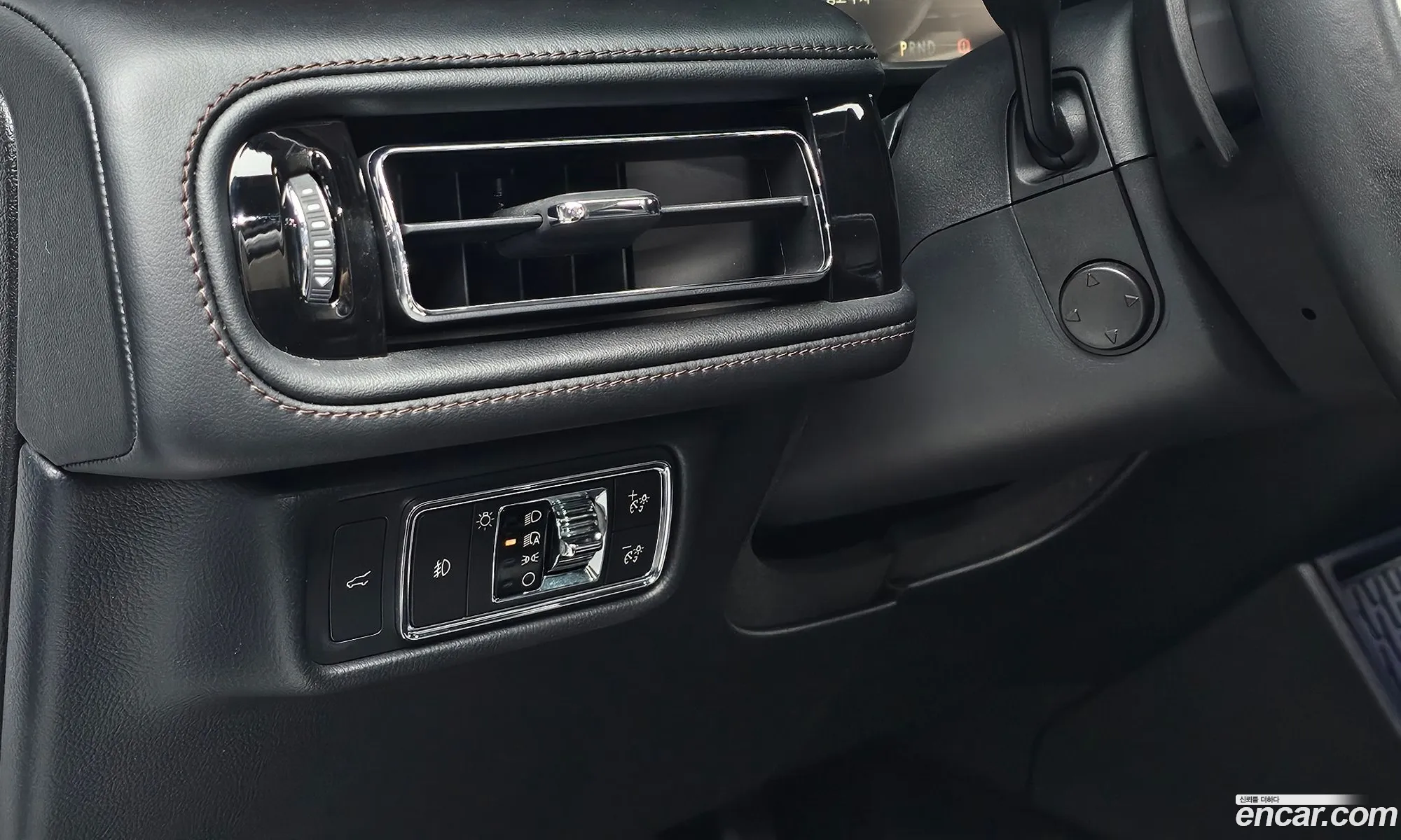 Lincoln Aviator 2021 — 13