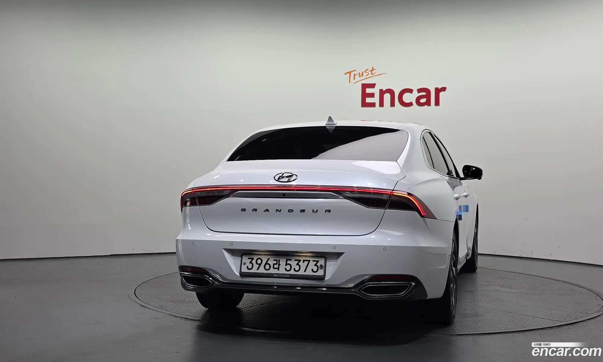 Hyundai Grandeur IG Hybrid 2020 — 4
