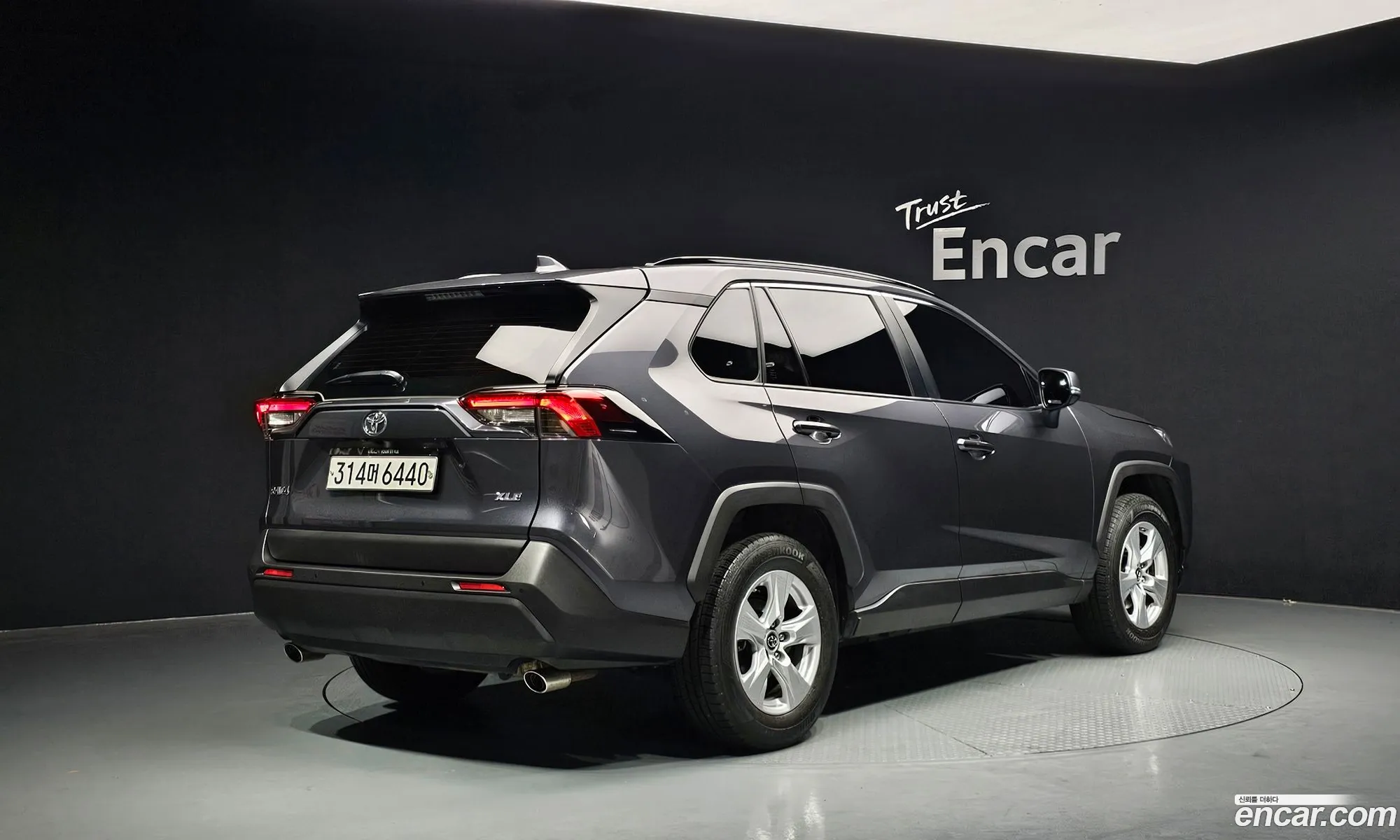 Toyota RAV4 2019 JTMW1RFV4KD515142 — 15