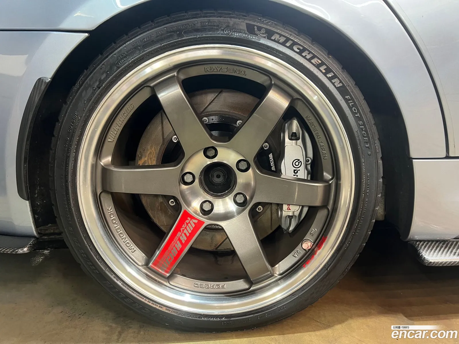 BMW 3 Series 2009 — 14