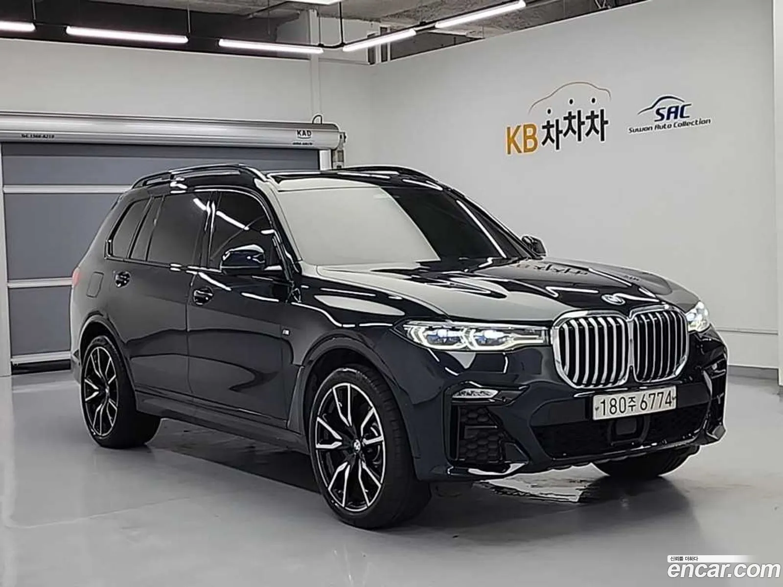 BMW X7 2020 — 18