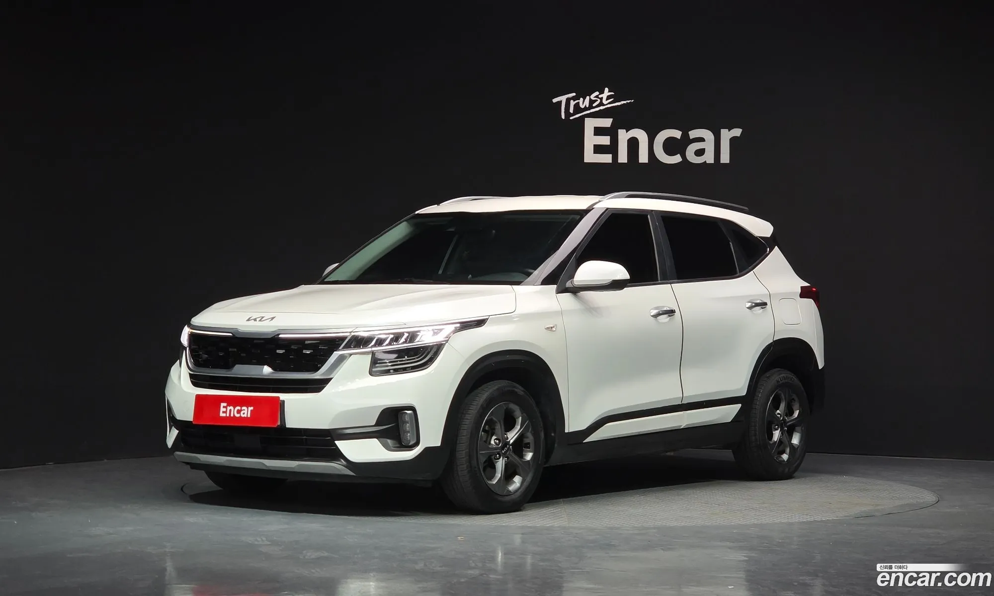 Kia Seltos 2022 KNAEP812GPK374162 — 2