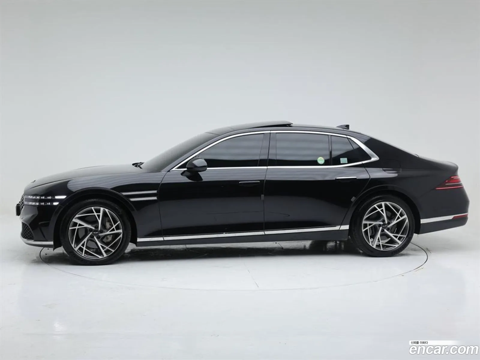 Genesis G90 2023 — 3