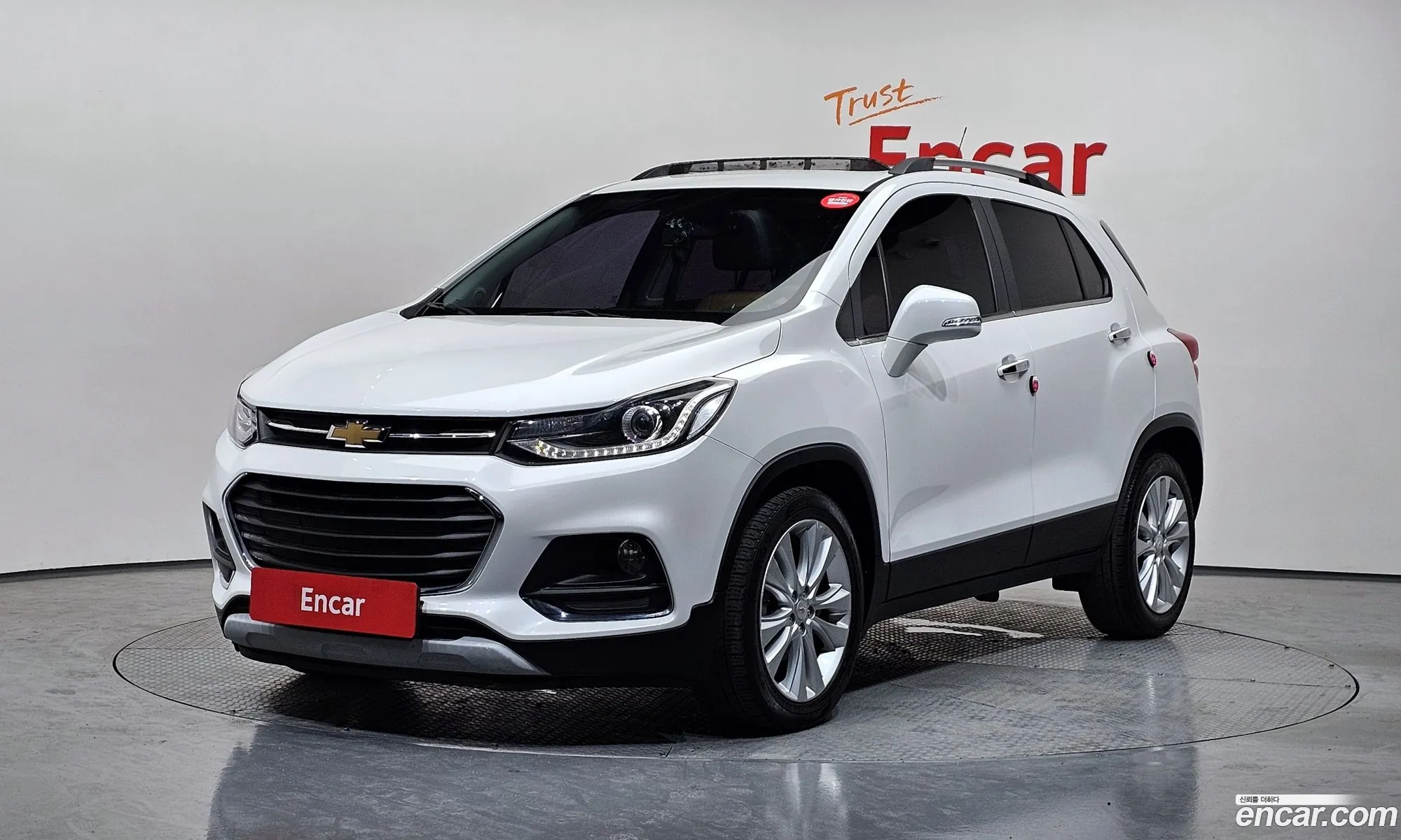 Chevrolet (GM Daewoo) Trax 2017 KLABA76CDJB503100 — 3