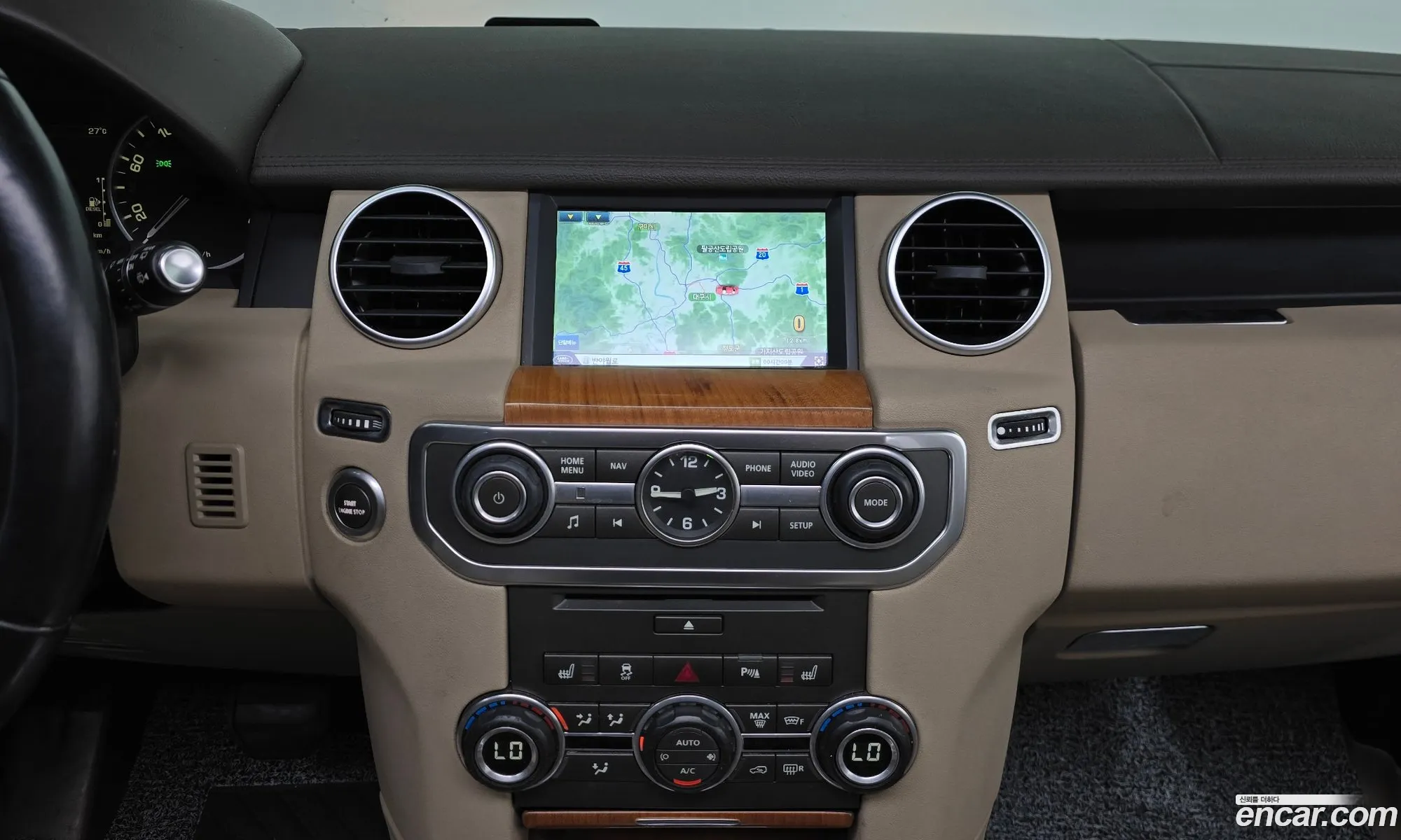 Land Rover Discovery 4 2013 SALLAAAG6DA693364 — 11