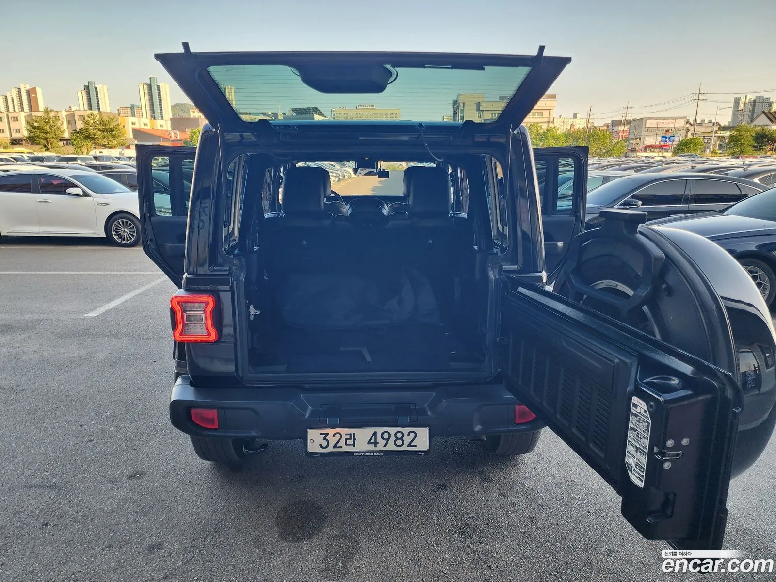Jeep Wrangler 2019 — 2