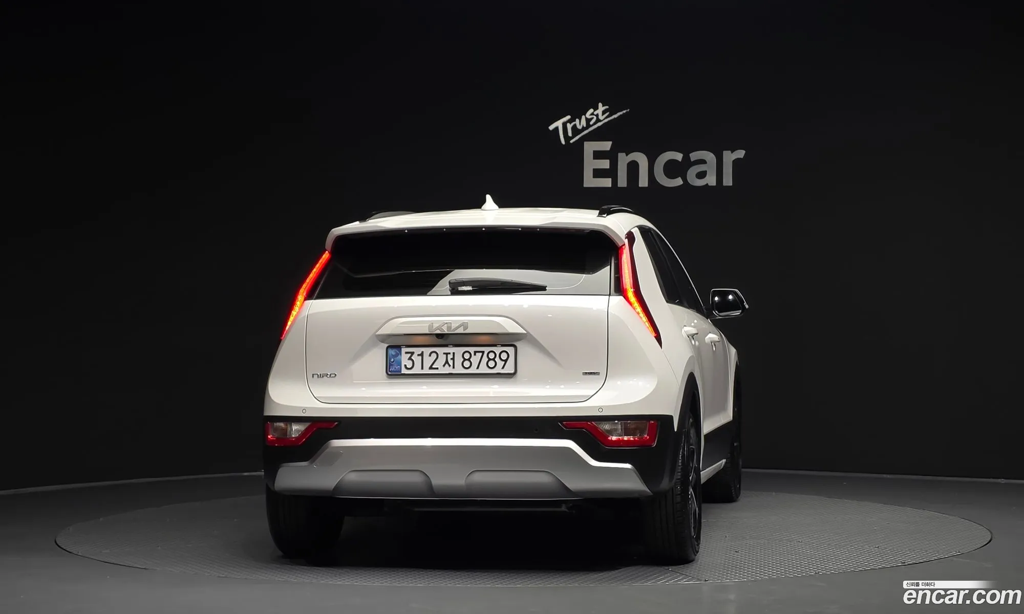 Kia Niro 2022 KNACR81EGNA013363 — 2
