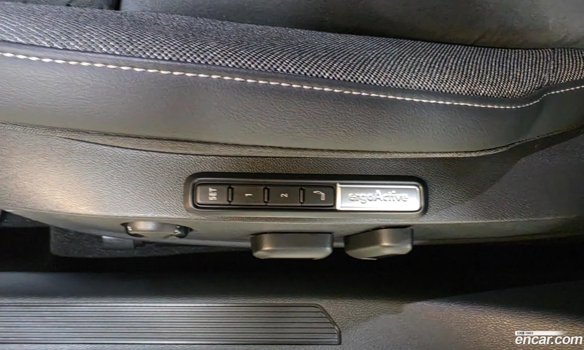 Volkswagen Golf 8th Gen 2025 — 19