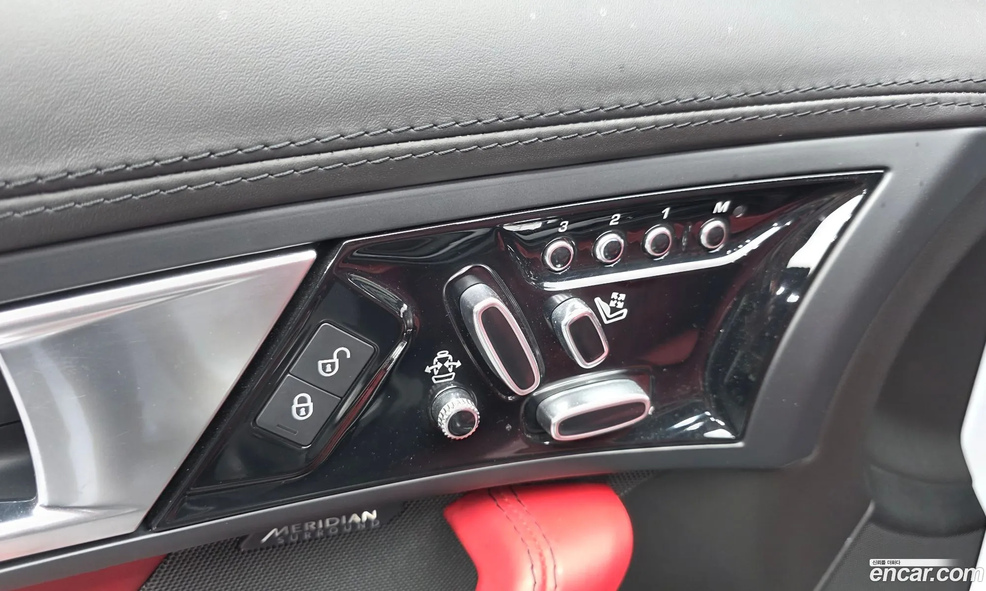 Jaguar F-Type 2015 SAJAA65U7G8K28512 — 7