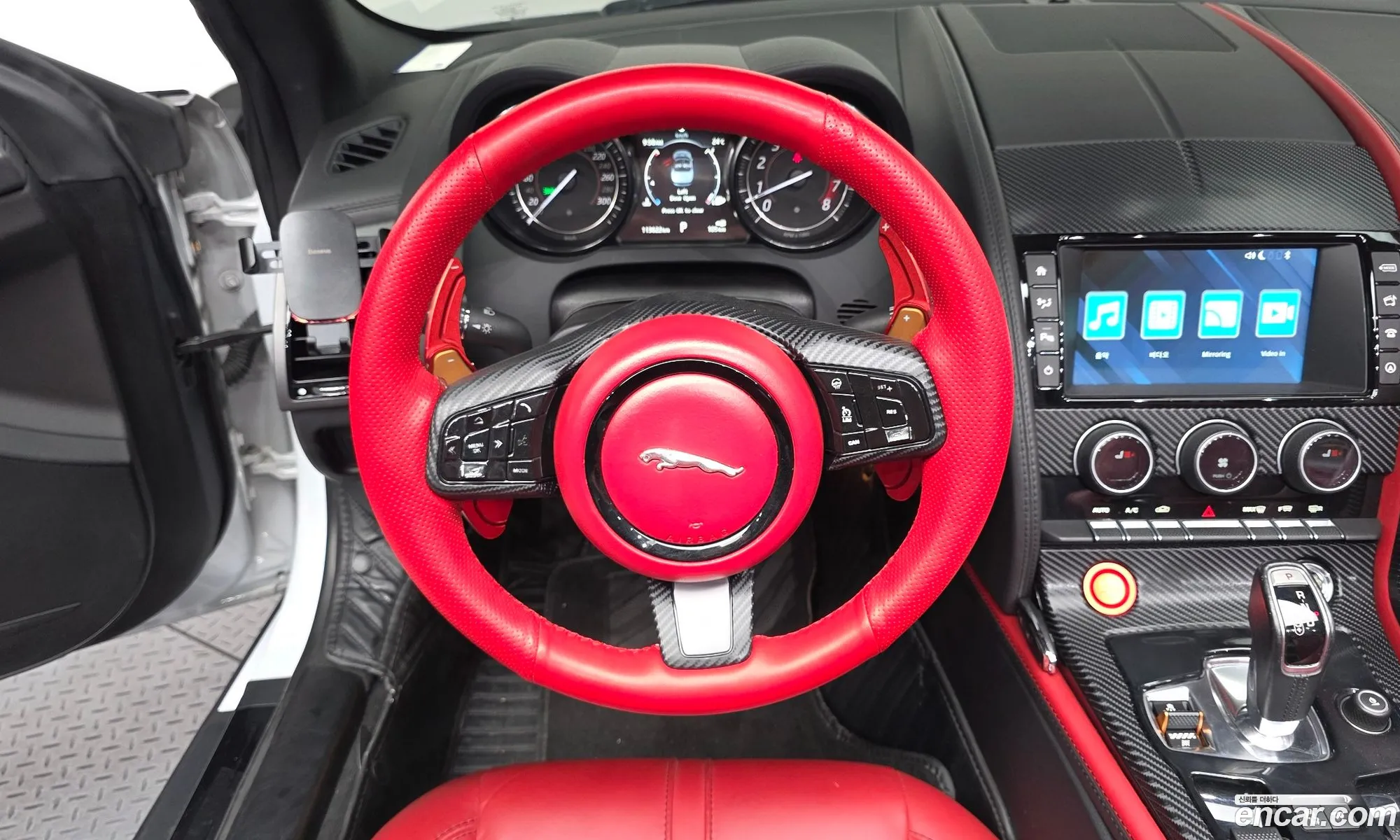 Jaguar F-Type 2015 SAJAA65U7G8K28512 — 18
