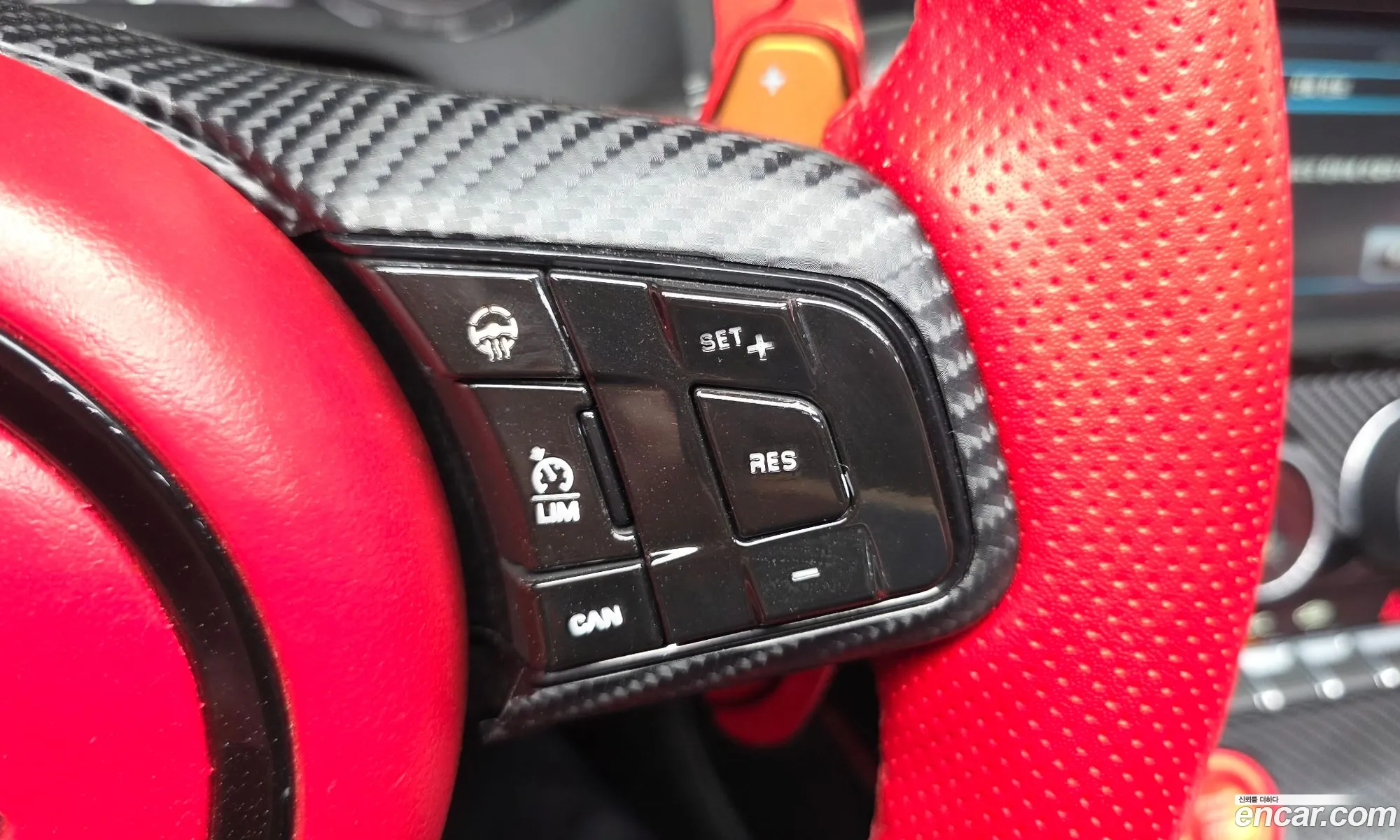 Jaguar F-Type 2015 SAJAA65U7G8K28512 — 4
