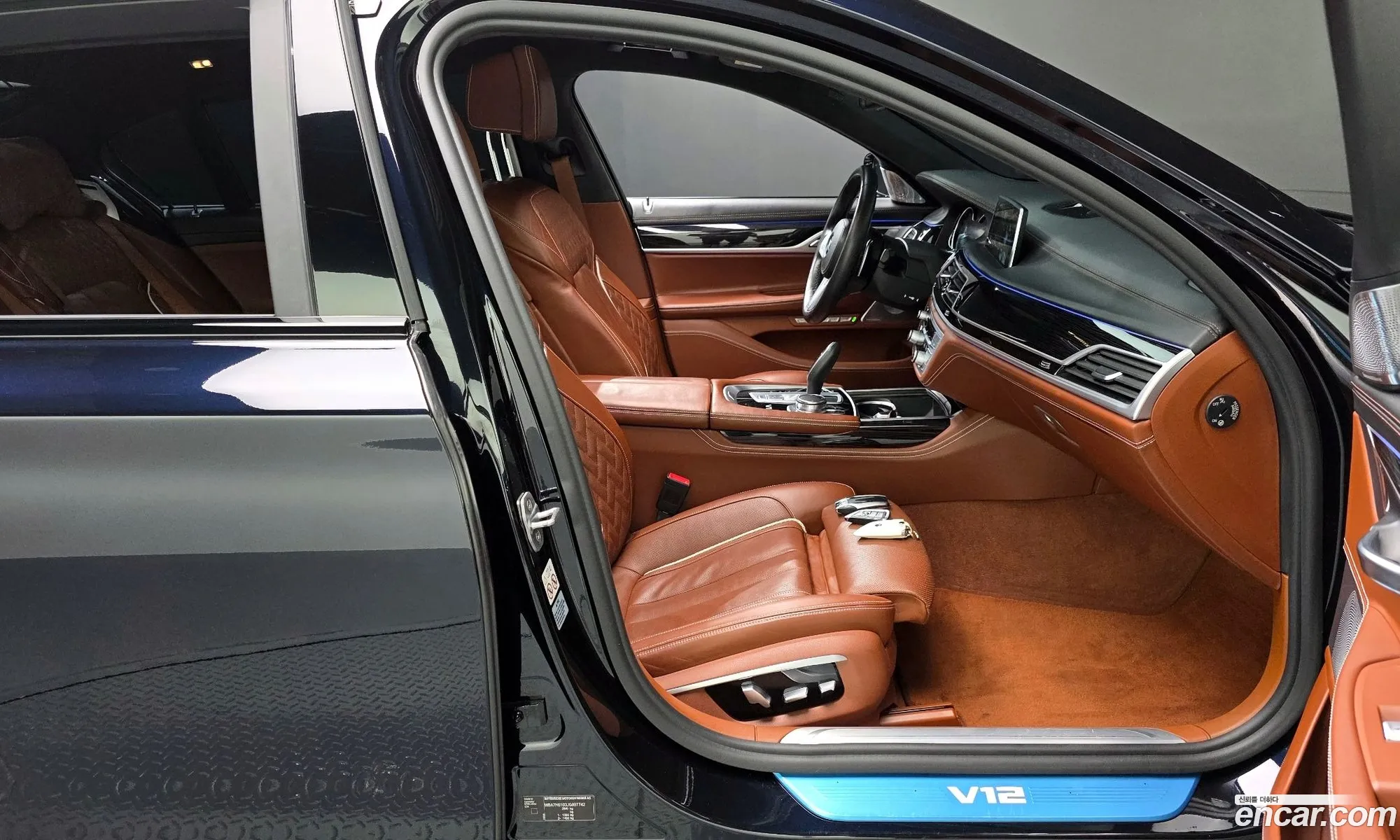 BMW 7 Series 2018 WBA7H6103JG987742 — 12