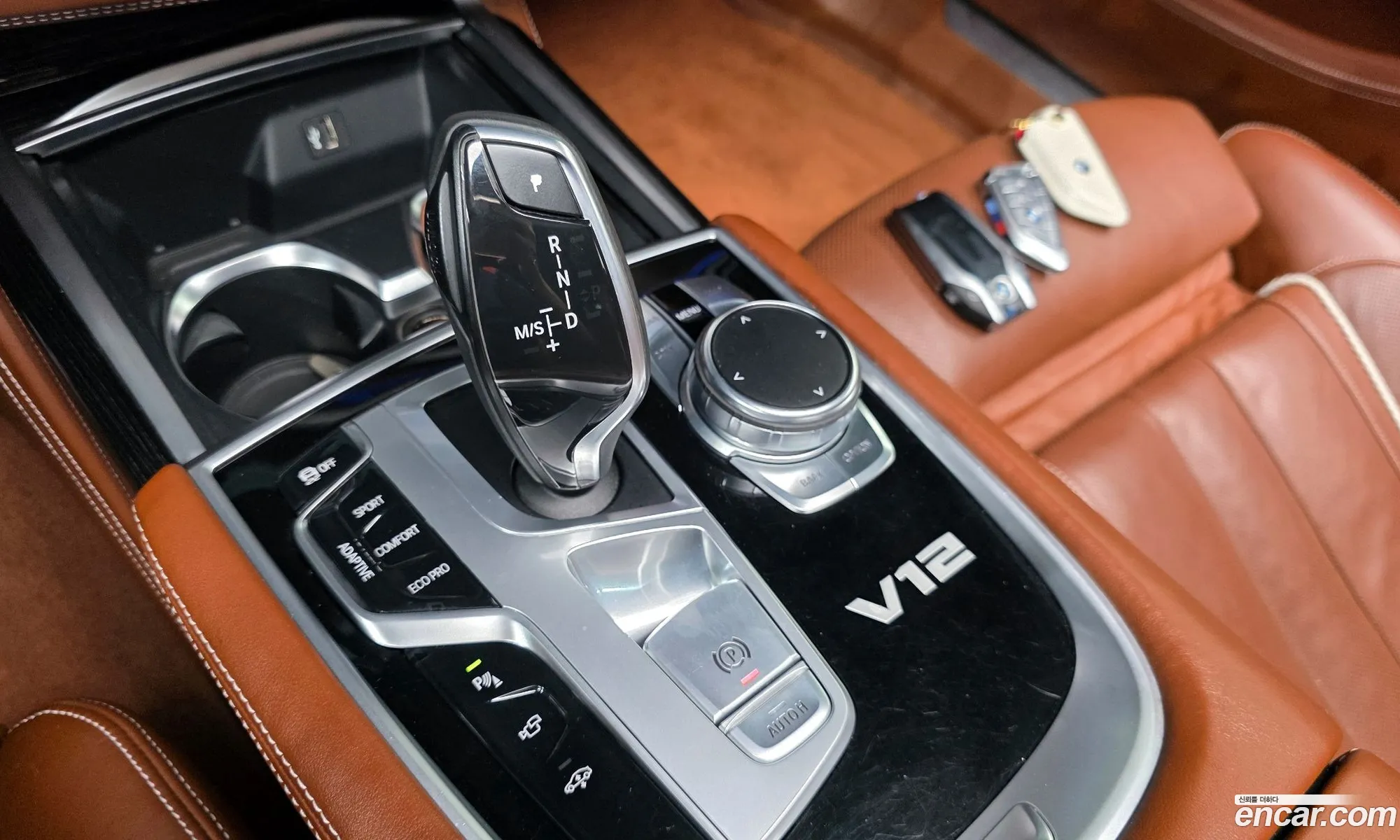 BMW 7 Series 2018 WBA7H6103JG987742 — 16