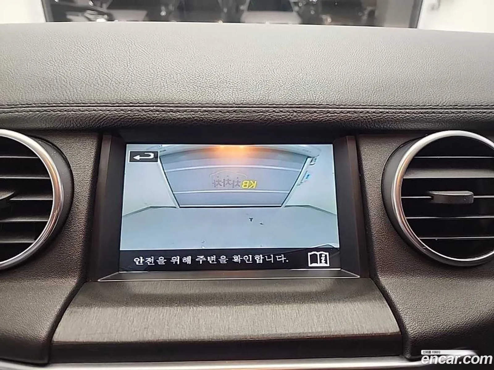 Land Rover Discovery 4 2015 — 17
