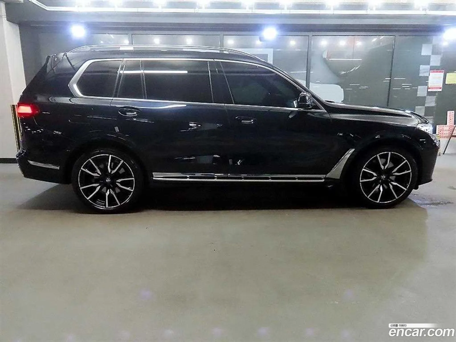BMW X7 2021 — 9