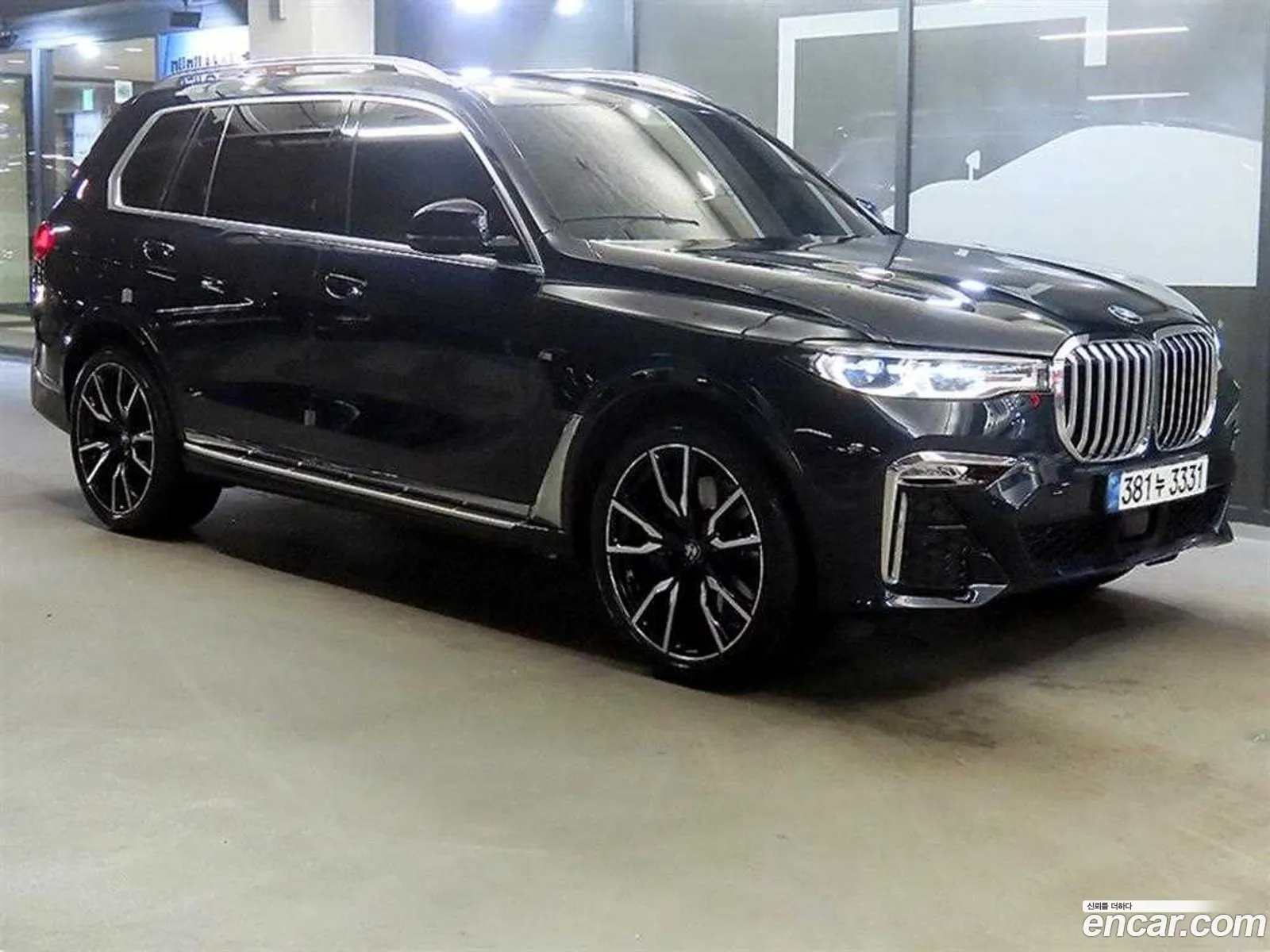 BMW X7 2021 — 13