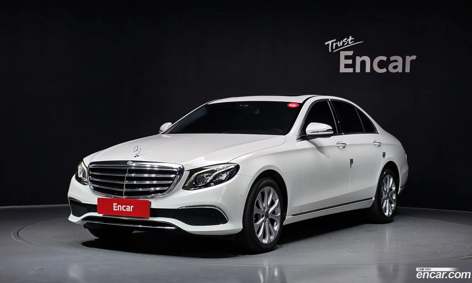 Mercedes-Benz E-Class W213 2019 WDDZF0FB0KA617299 — 7