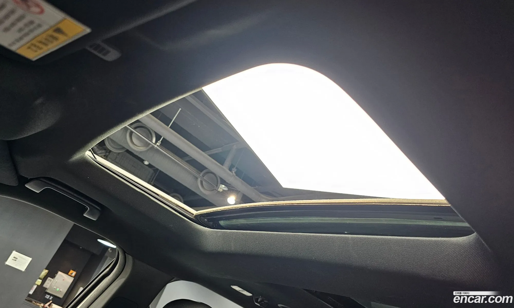 Ford Explorer 2019 1FM5K8FH3KGA33172 — 16