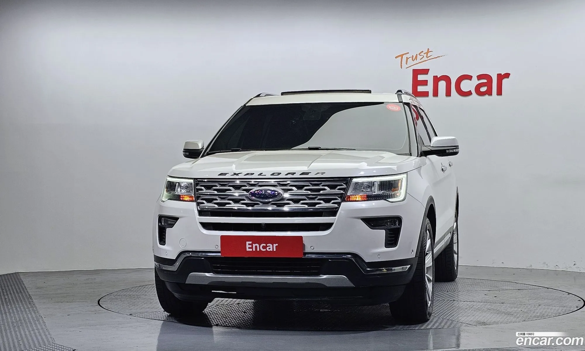 Ford Explorer 2019 1FM5K8FH3KGA33172 — 13