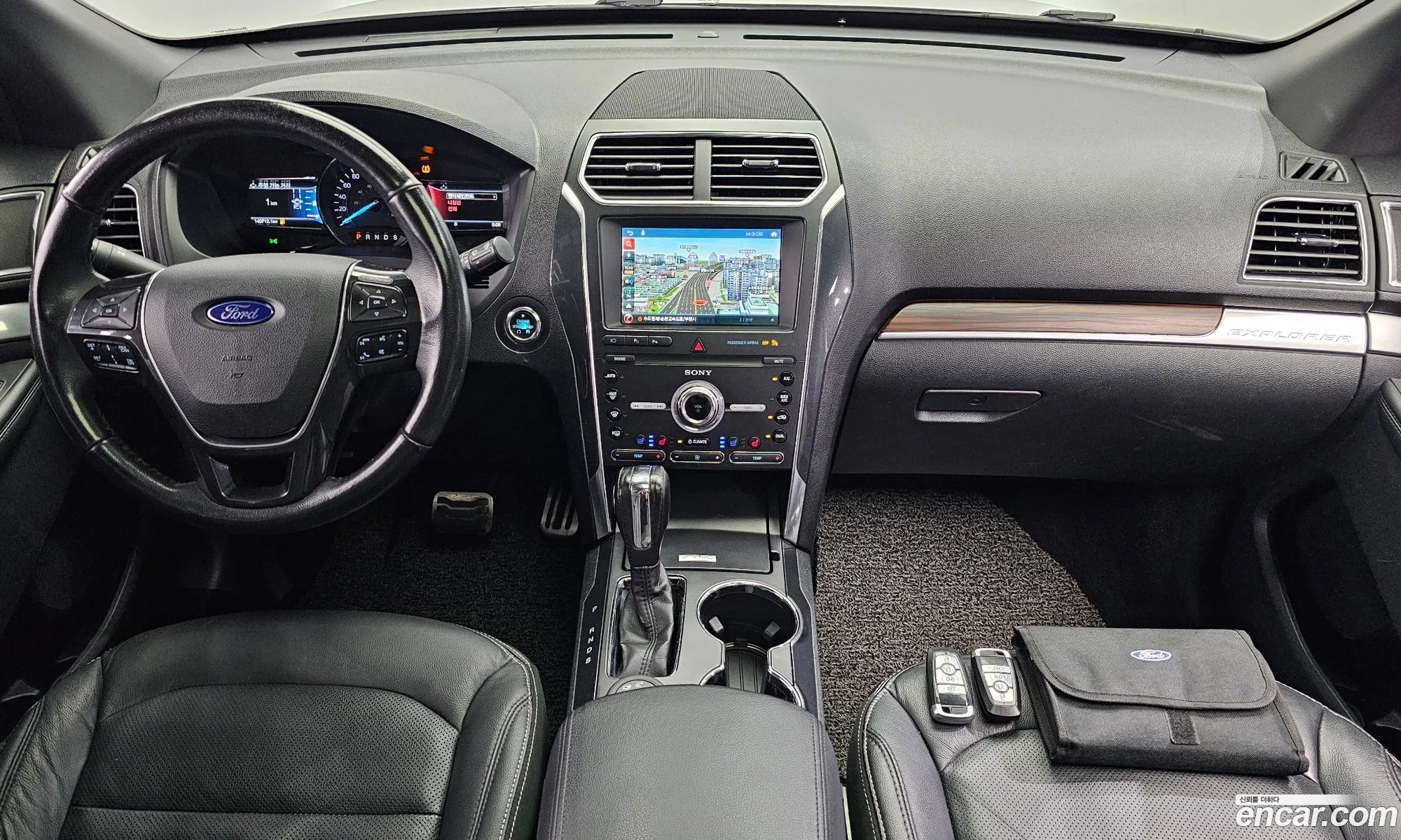 Ford Explorer 2019 1FM5K8FH3KGA33172 — 15