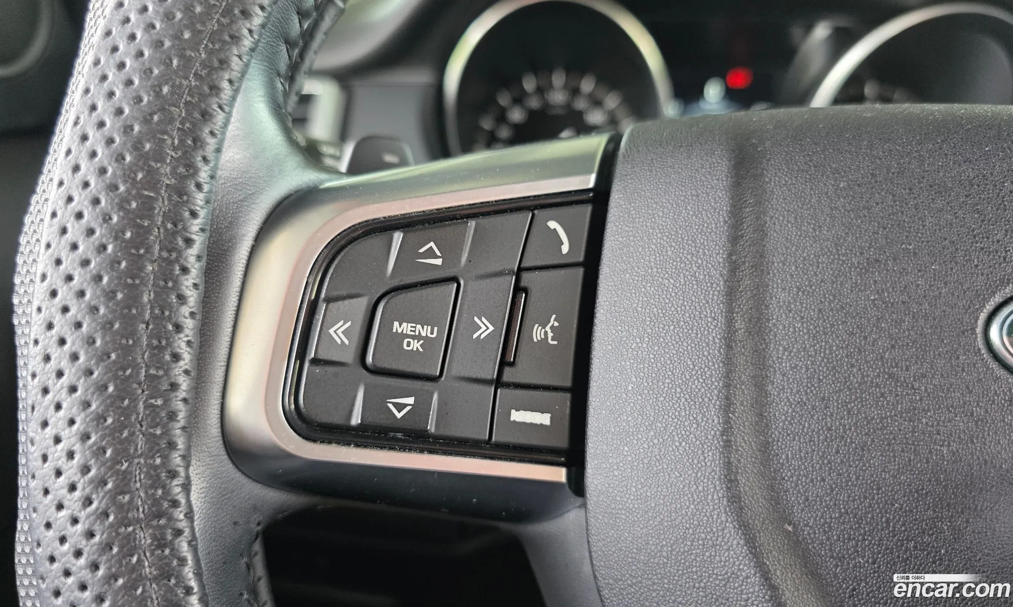 Land Rover Discovery Sport 2018 — 15