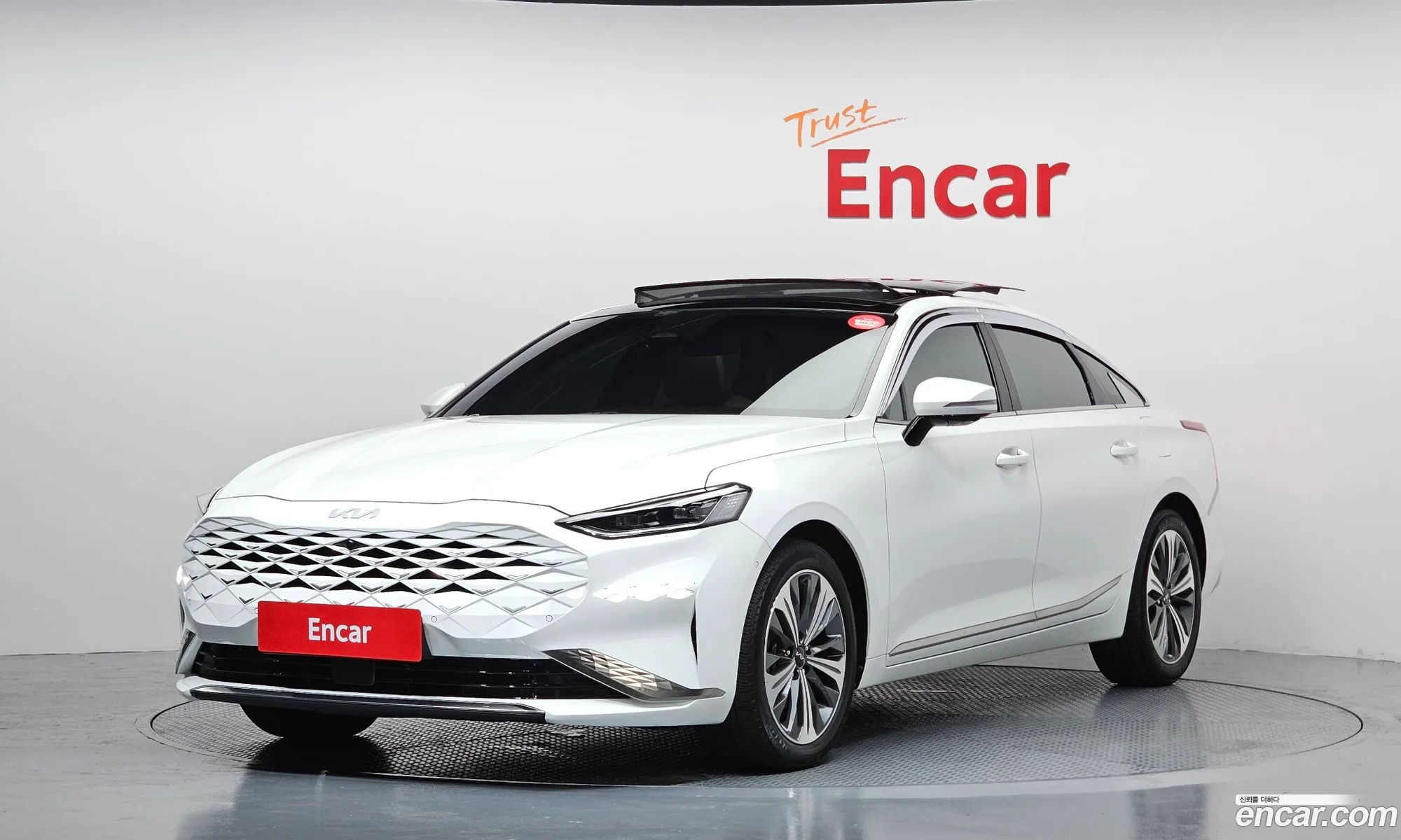 Kia K8 Hybrid 2022 — 3