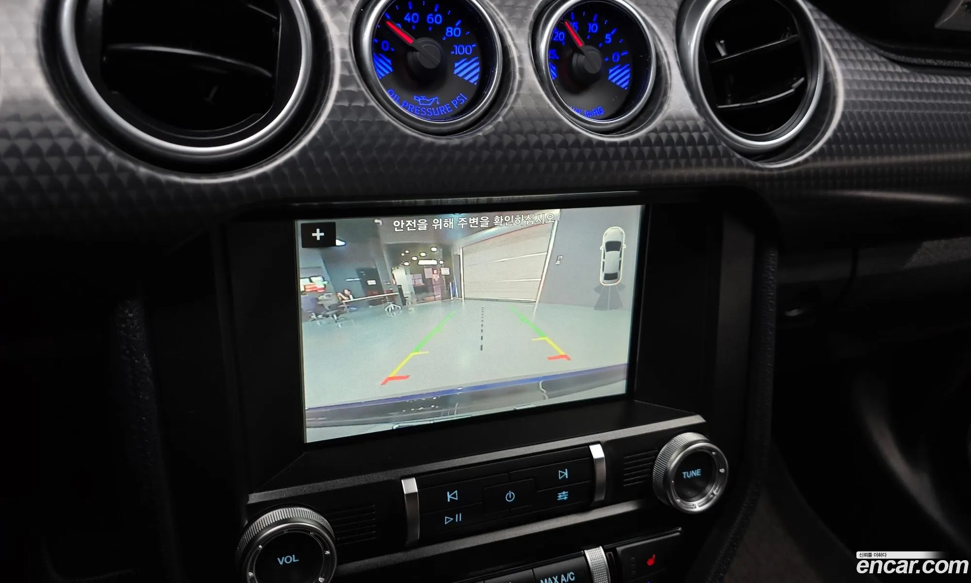 Ford Mustang 2019 1FA6P8CF2K5137764 — 18