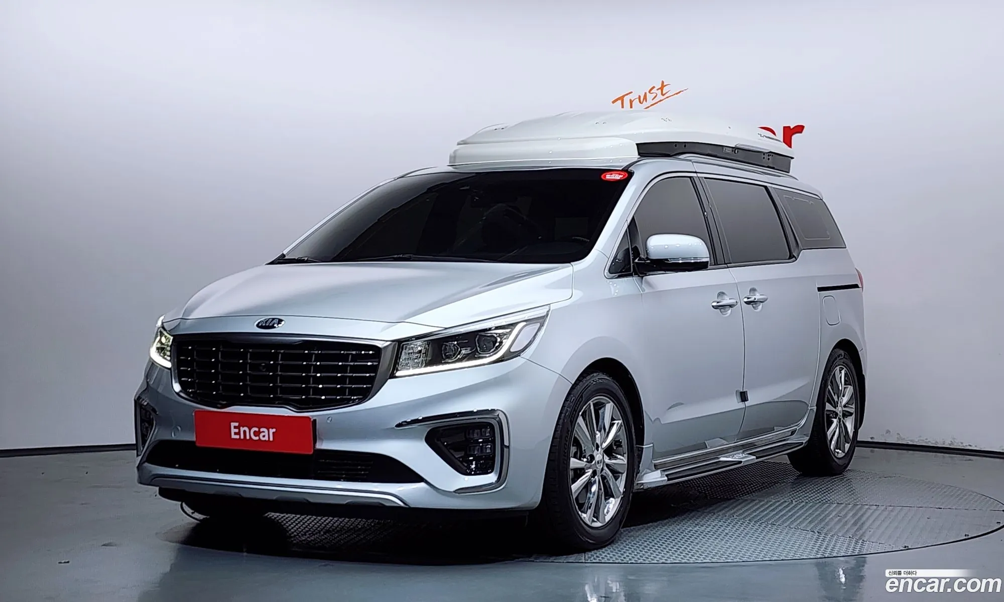 Kia Carnival 2019 — 2